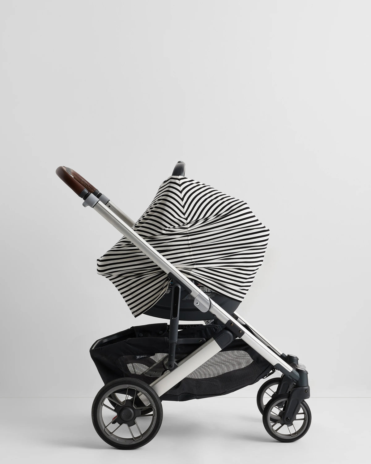 Bamboo 5-in-1 Multi-Use Cover - One Size / Black/White Stripe