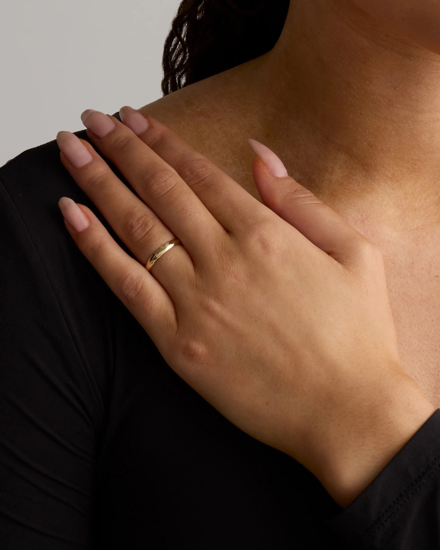 Low Dome Band - 3mm - 4 / Yellow Gold