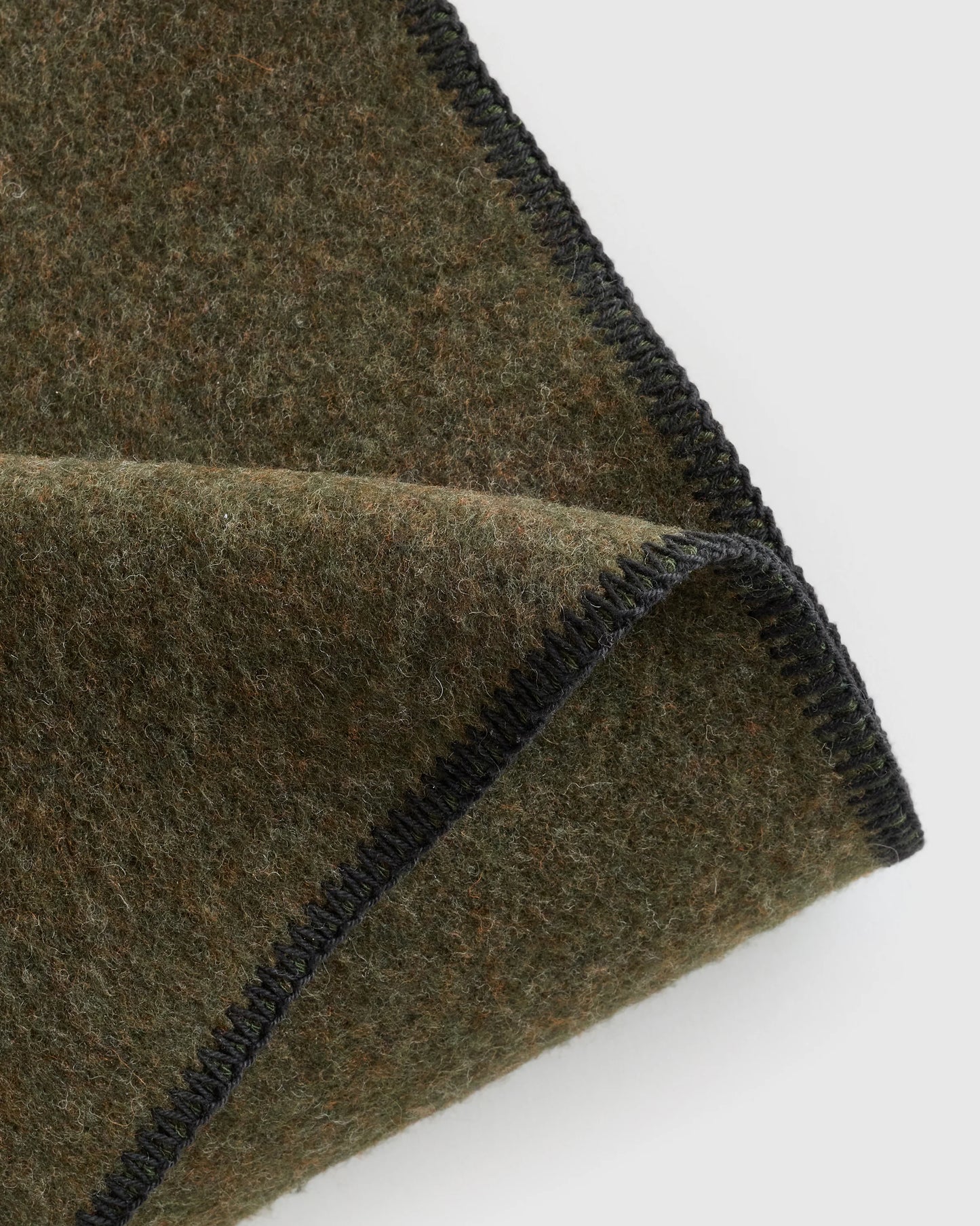 Wool Whipstitch Throw - 50x70 / Olive