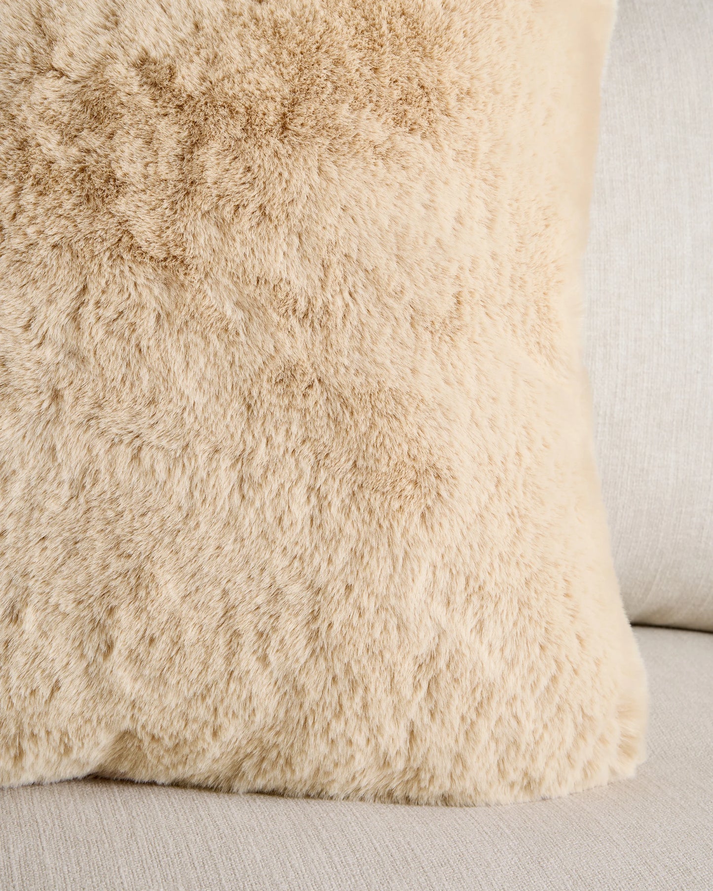 Luxury Faux Fur Pillow Cover - 20x20 / Slate