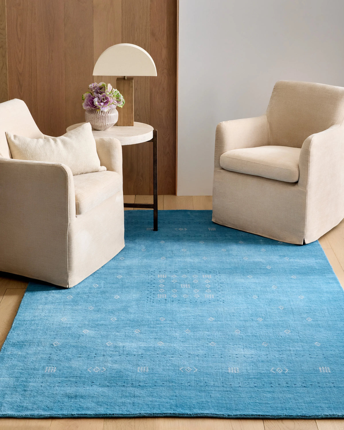 Dakota Hand-Loomed Wool Rug - 4' x 6' / Ivory
