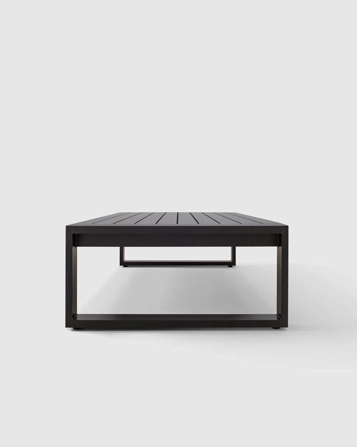 Linear Aluminum Outdoor Coffee Table - One Size / Dark Charcoal