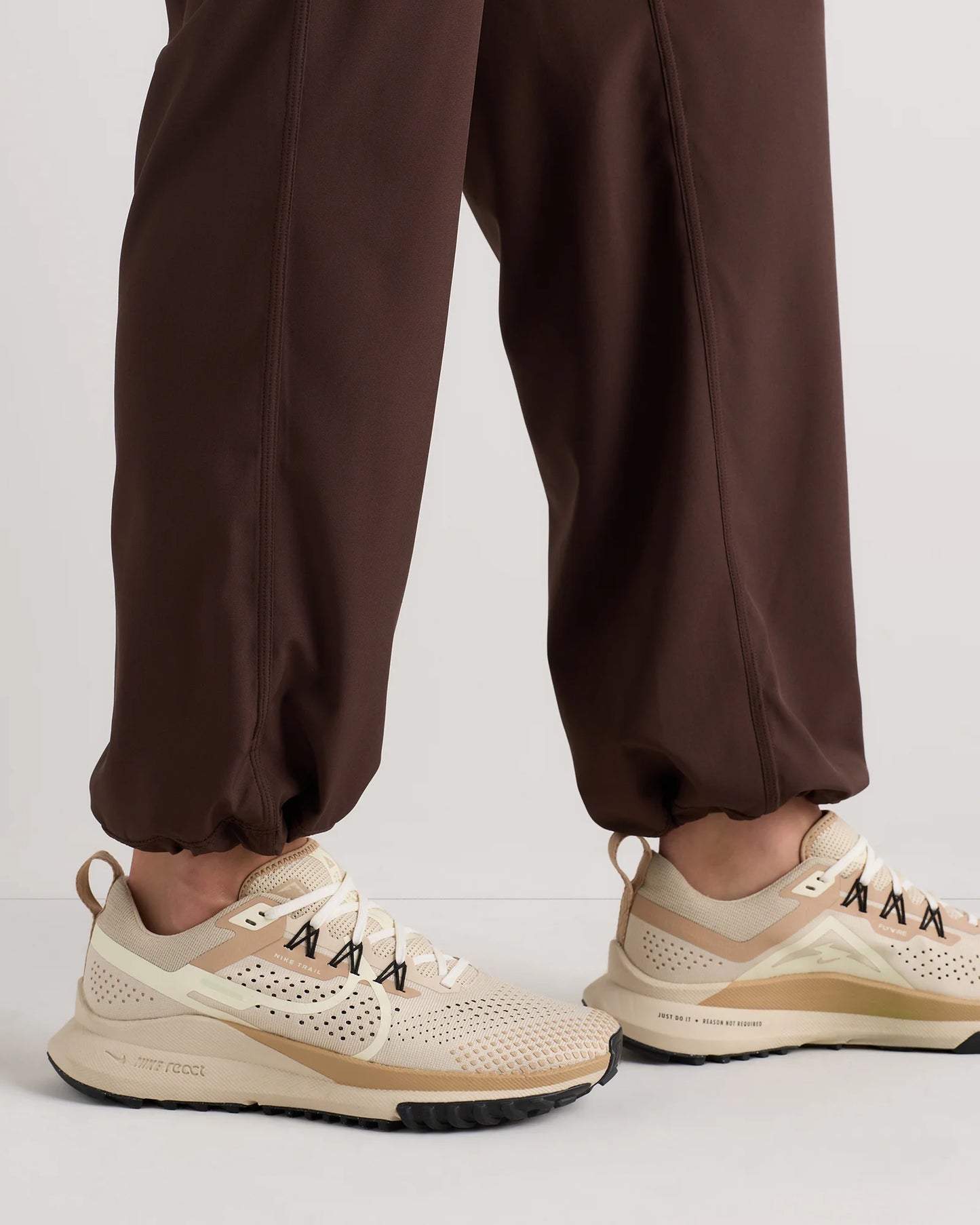 Performance Tech Cargo Mid-Rise Pants - XS / Black