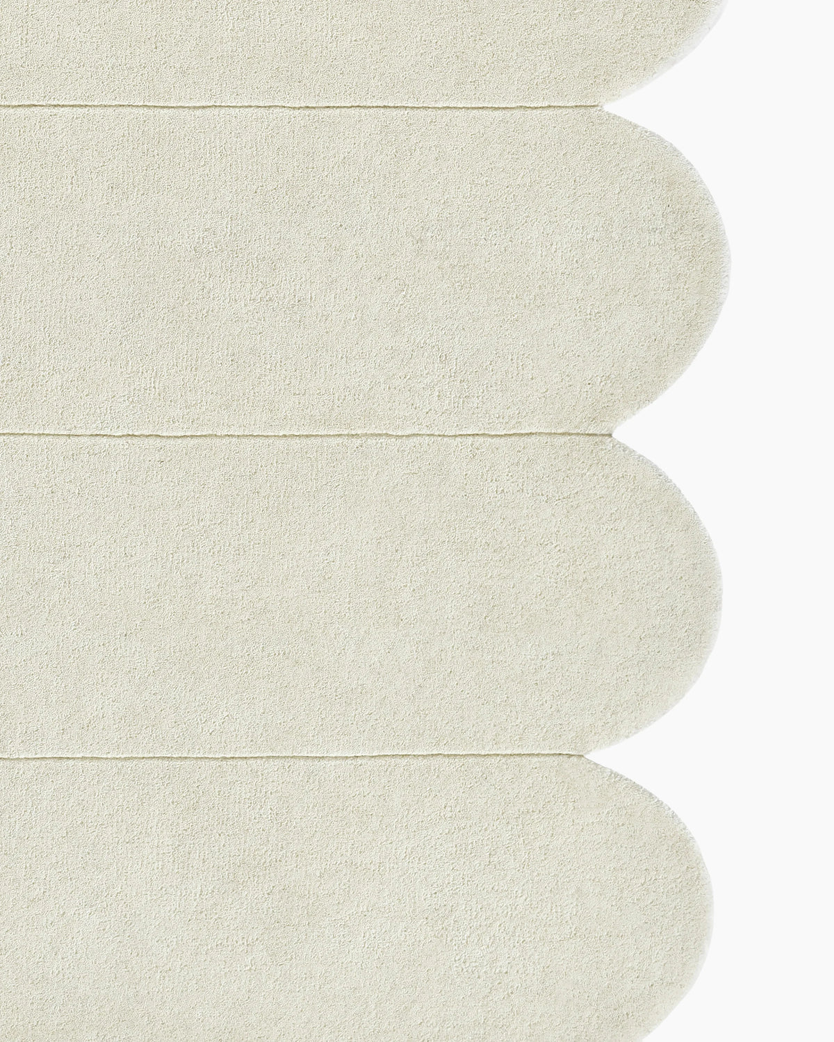 Scalloped Border Hand-Tufted Rug - 5' x 8' / Mustard