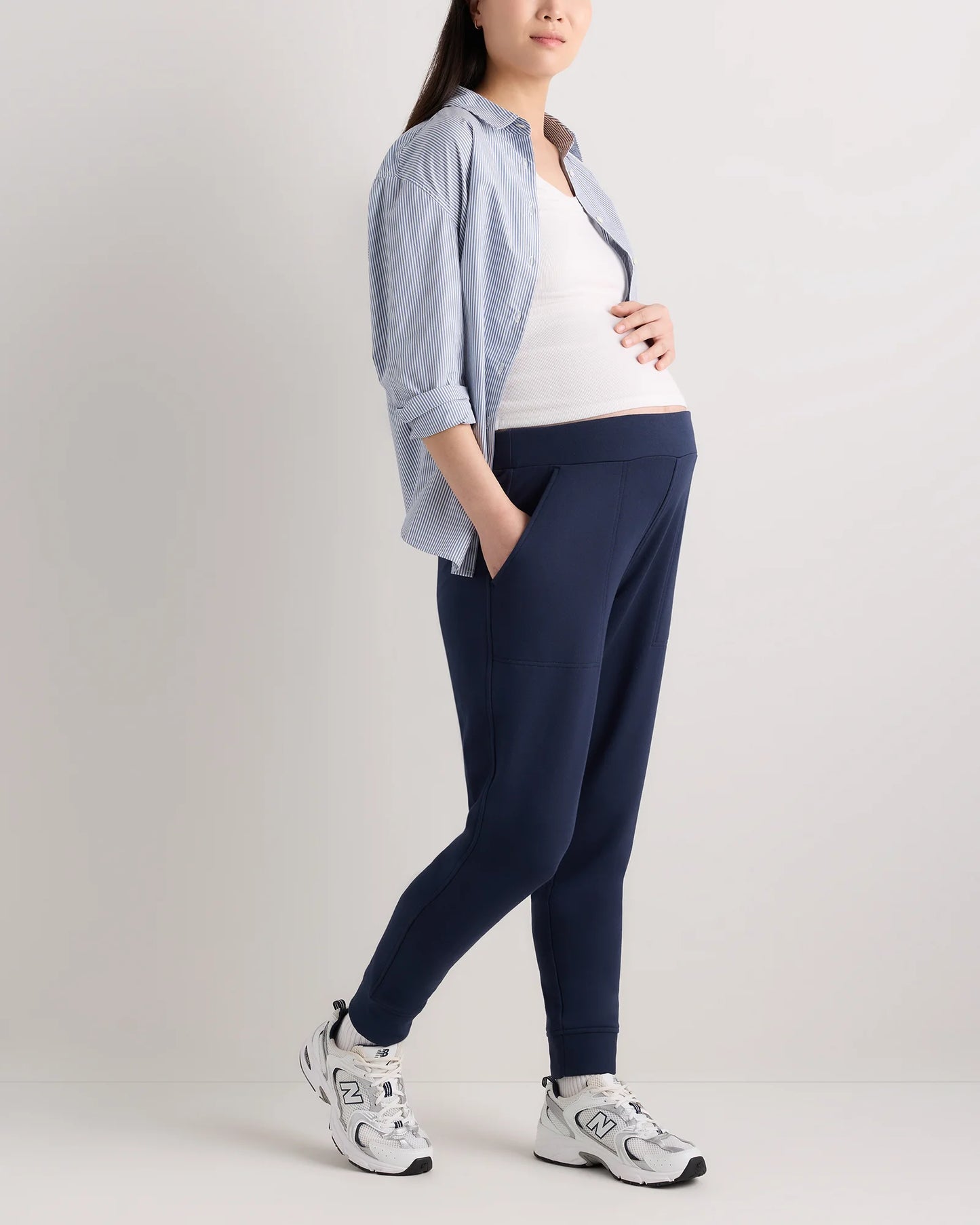 SuperSoft Fleece Maternity Joggers - XS / Off-White