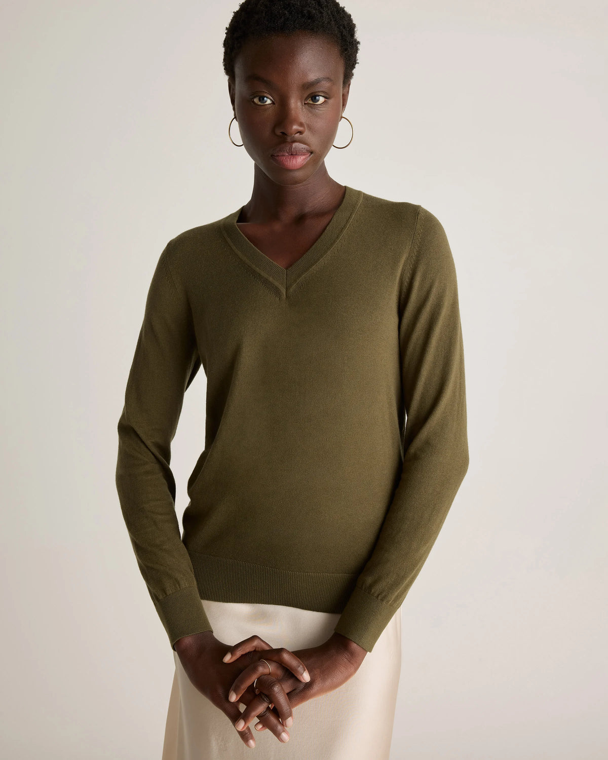 Lightweight Cotton Cashmere V-Neck Sweater - XS / Sugar Stone