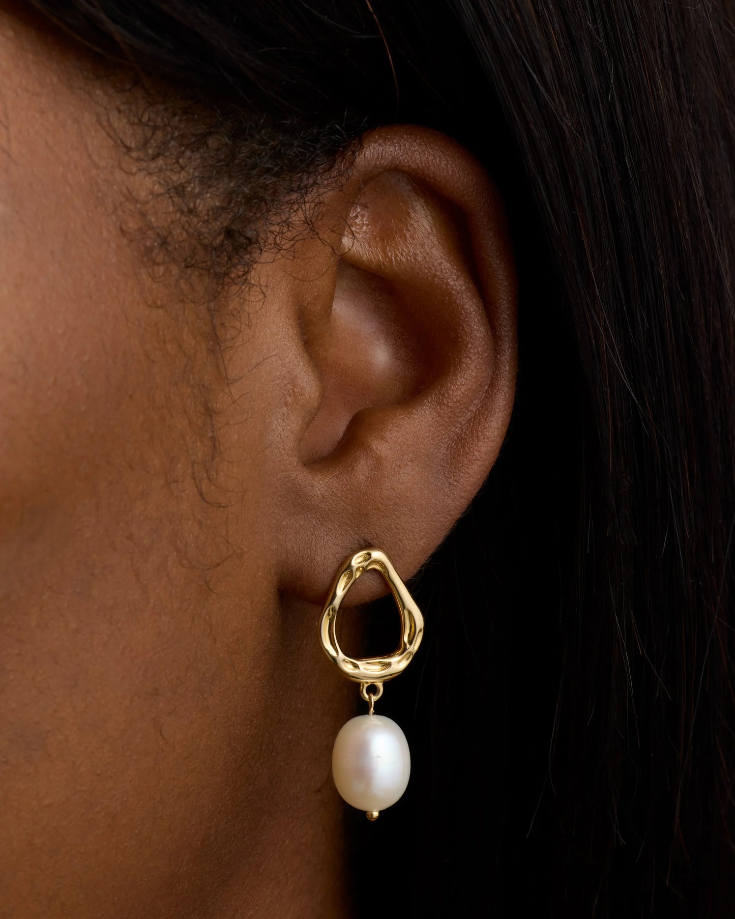 Freshwater Cultured Pearl Sculptural Drop Earrings - One Size / Gold Vermeil
