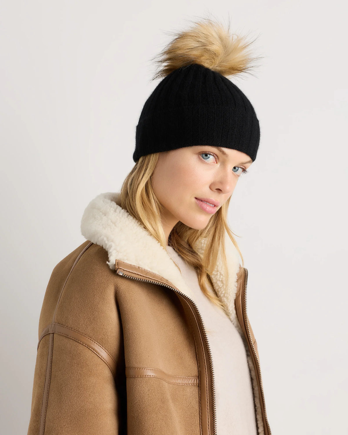 Mongolian Cashmere Pom Pom Beanie - One Size / Oatmeal