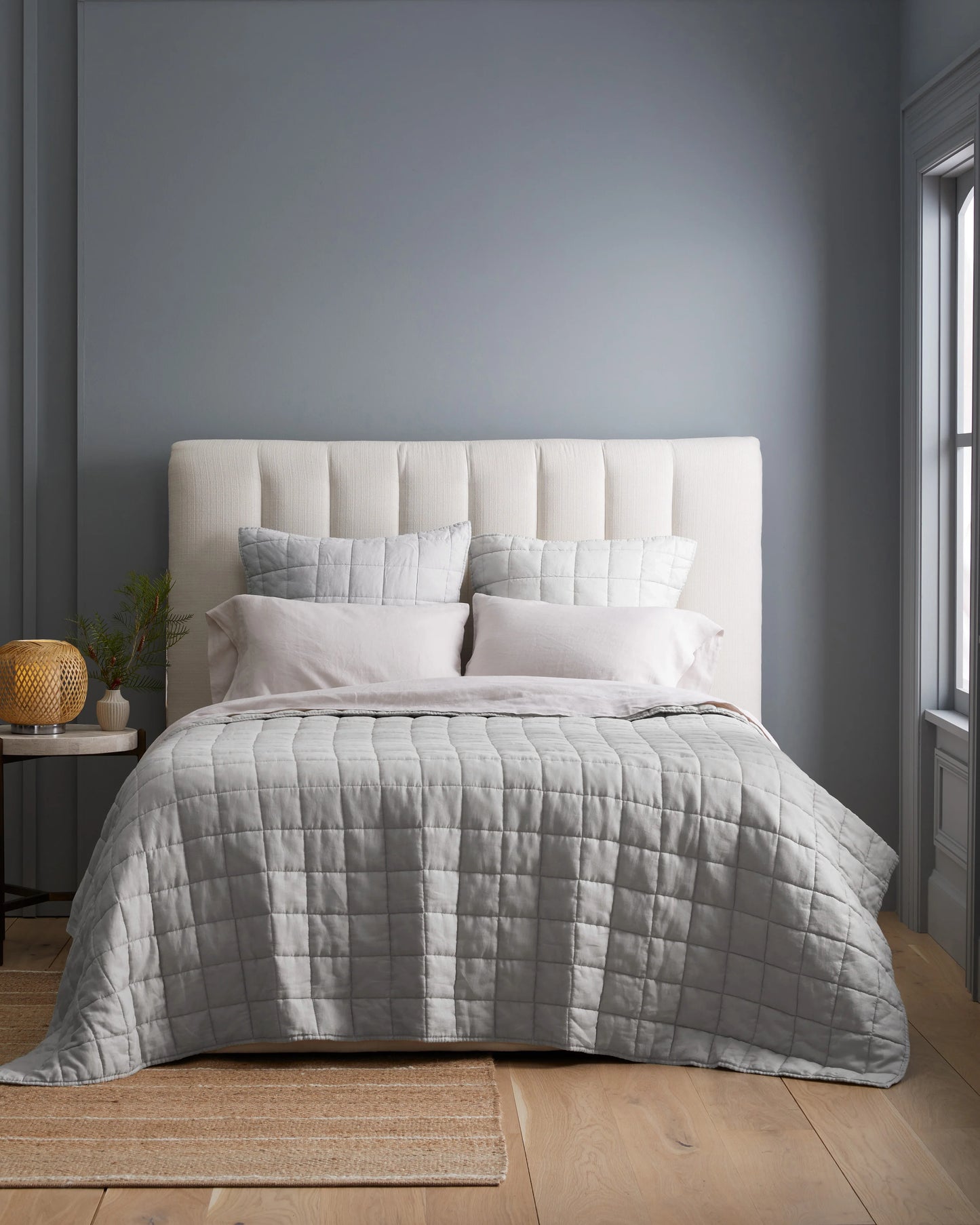 European Linen Box Quilted Euro Sham - Euro / Navy