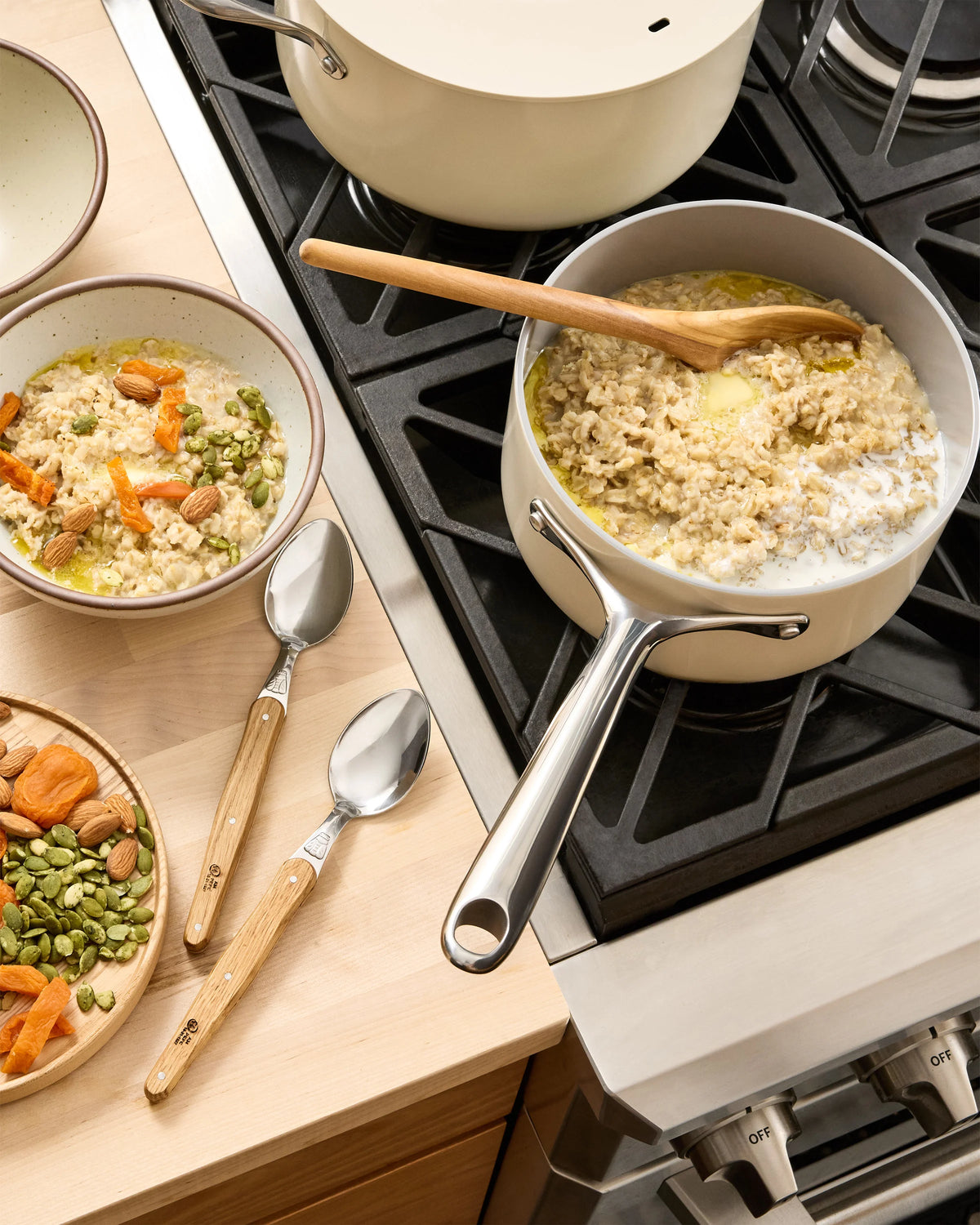 Ceramic Nonstick Saucepan: 3QT - One Size / Navy