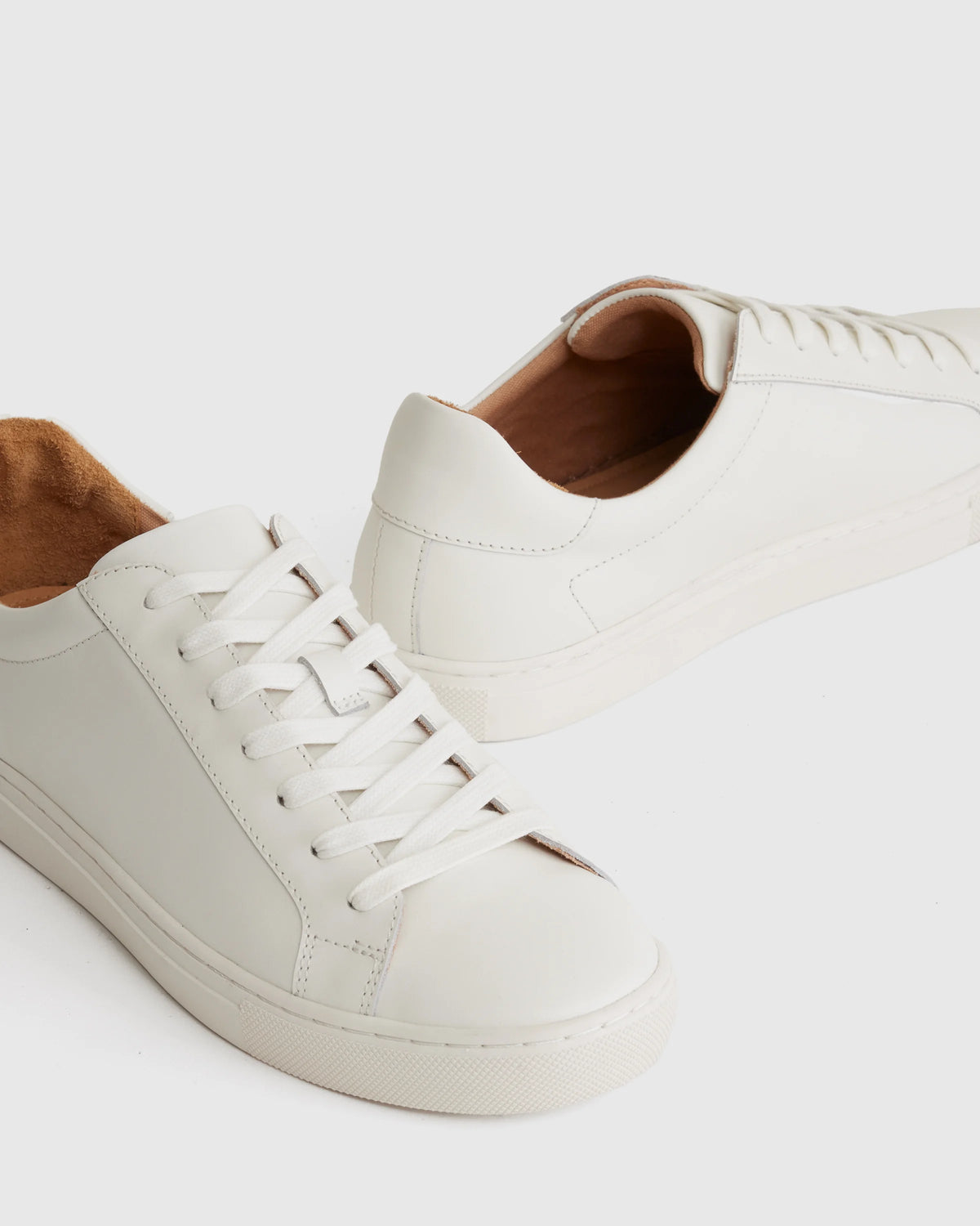 100% Leather Everyday Sneaker - 5 / Black
