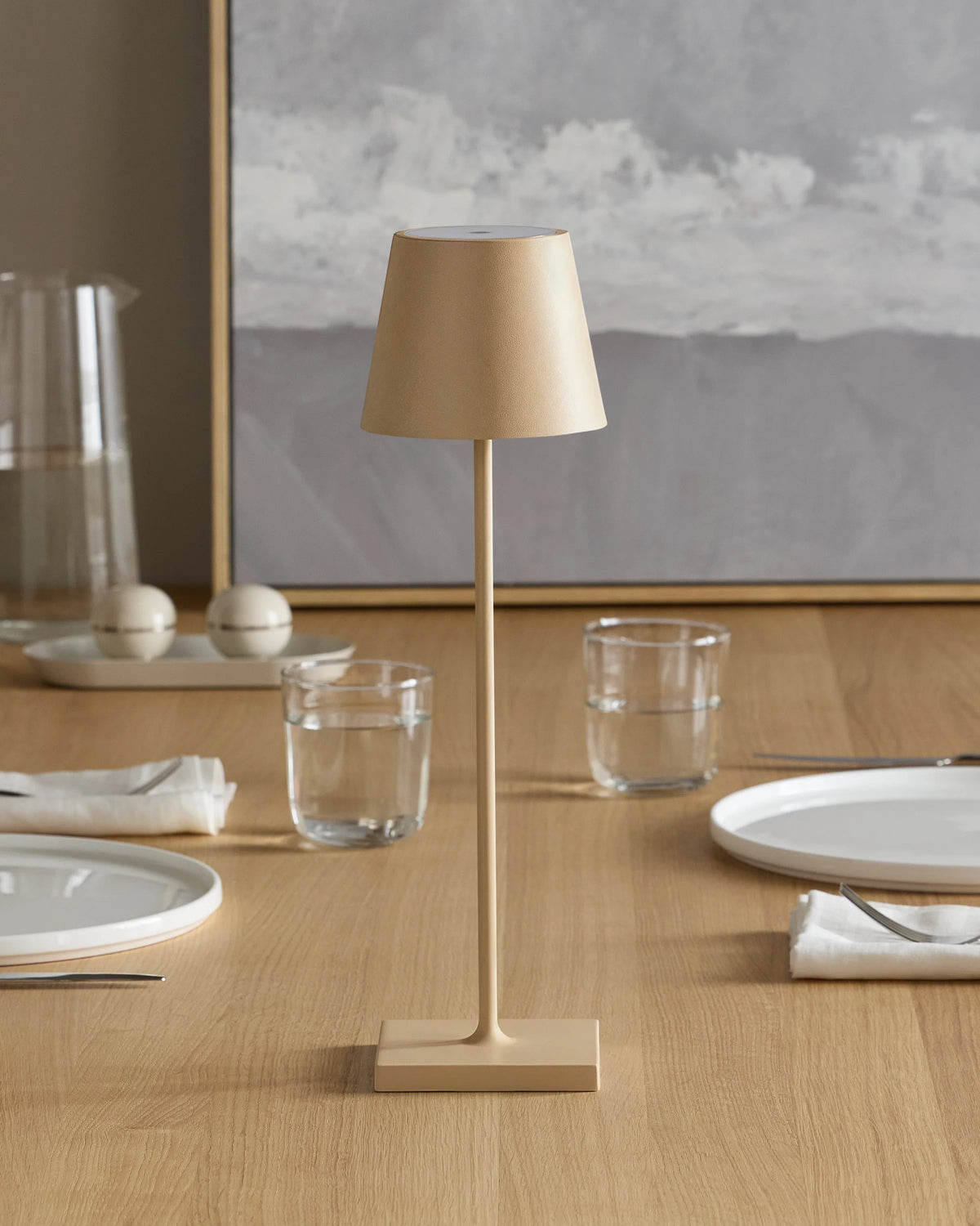 Poldina Pro Rechargeable Table Lamp by Zafferano - Regular / White