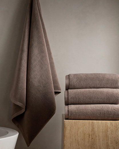 Plush Organic Turkish Cotton Bath Towel (Set of 2) - One Size / White