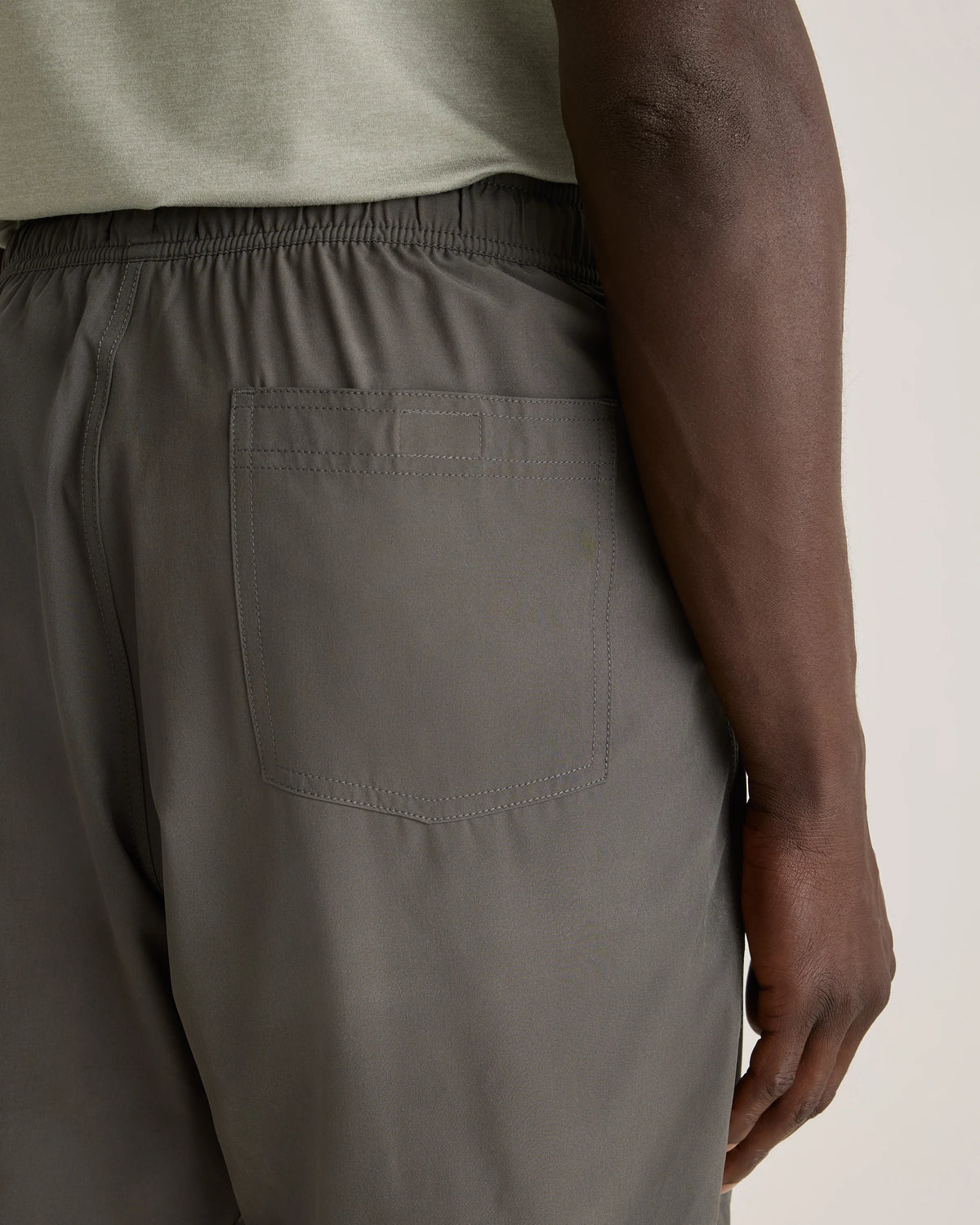 Performance Tech Shorts - 7.5" - S / Granite Grey