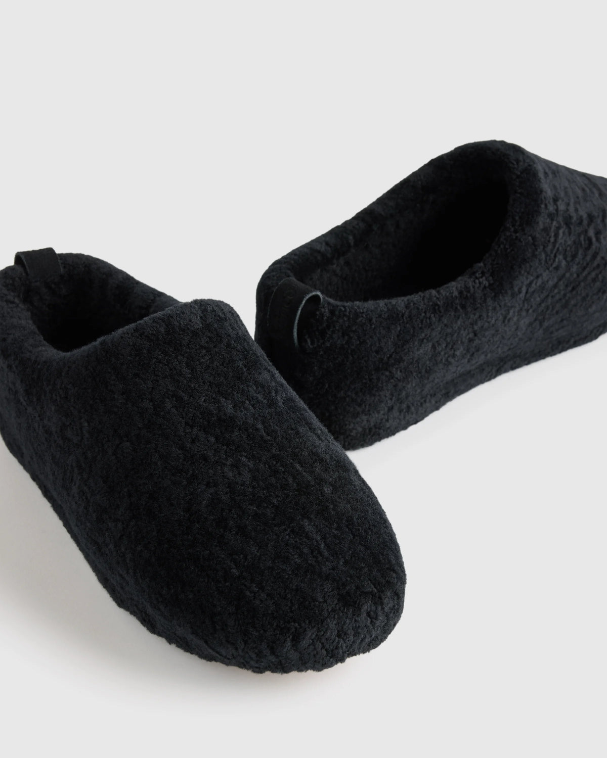 Men's Genuine Shearling Lounge Slipper - 7 / Black