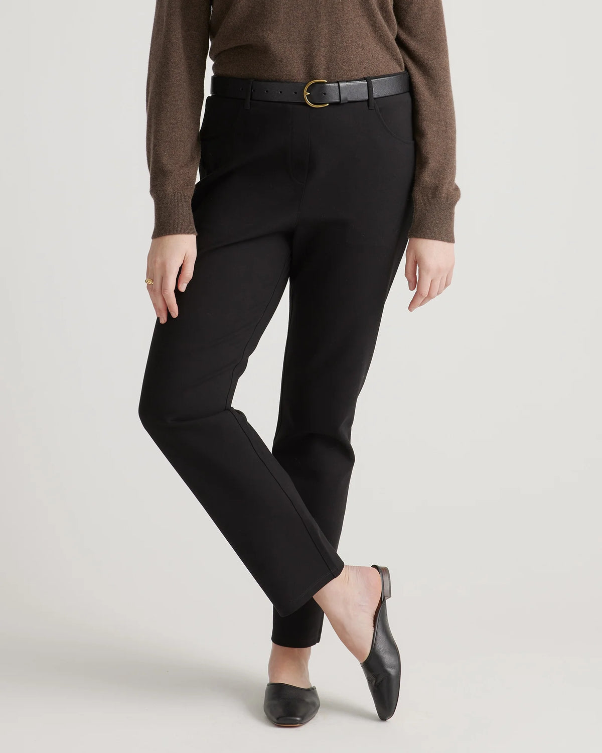 Ultra-Stretch Ponte Straight Leg 4-Pocket Pants - XS / Black