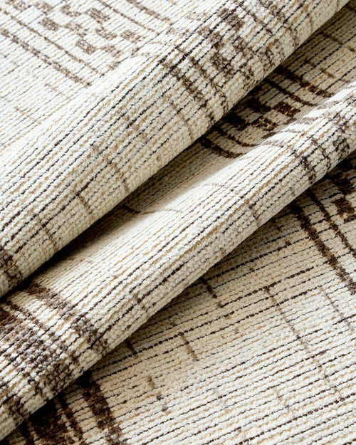 Nahla Hand-Knotted Wool Rug - 5' x 8' / Beige