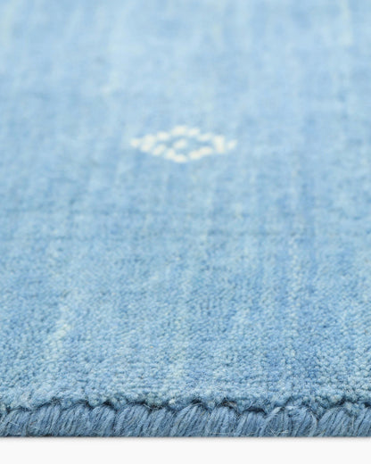 Dakota Kids Hand-Loomed Wool Rug - 4' x 6' / Baby Blue