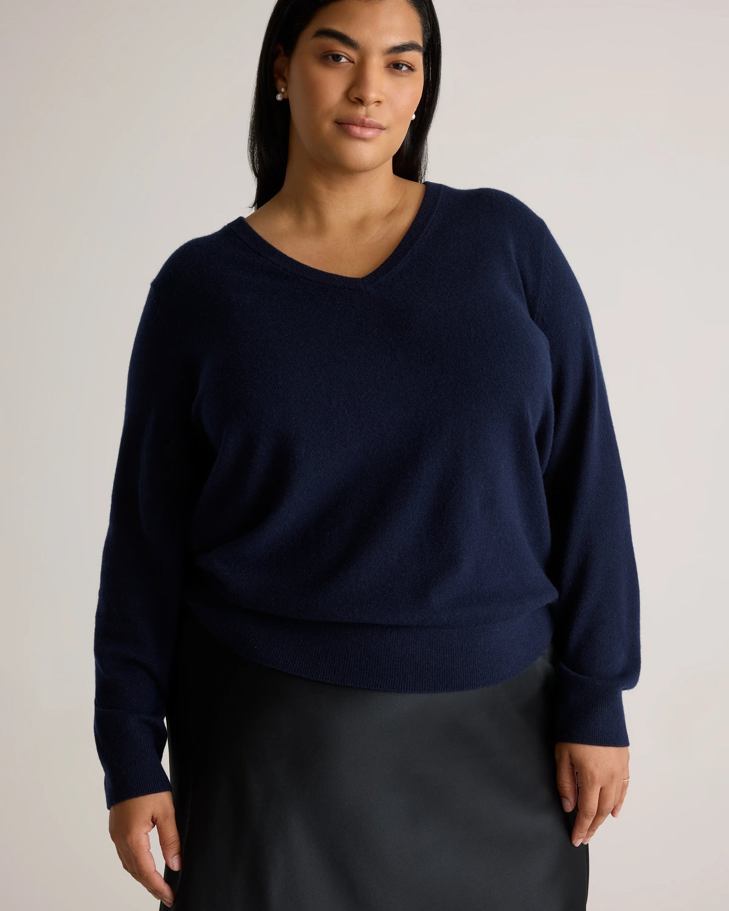 Mongolian Cashmere V-Neck Sweater - 1X / Heather Vintage Pink