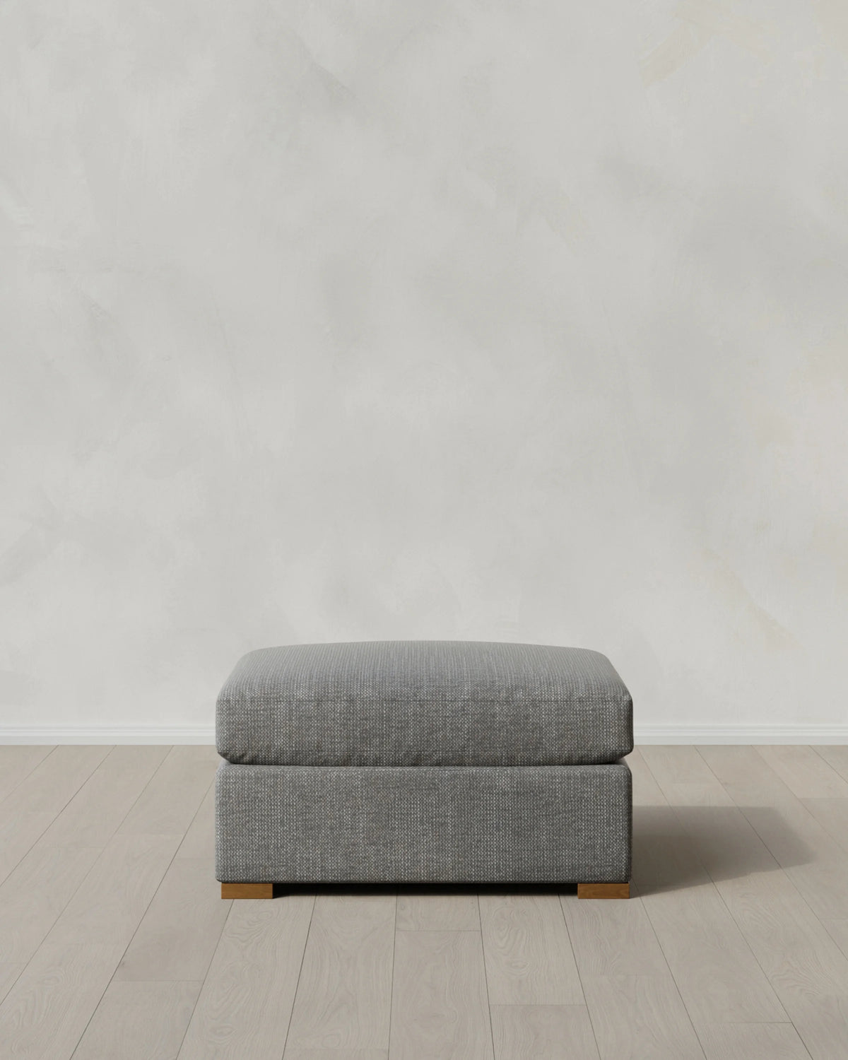 Hollis Slope Arm Ottoman in Performance Chenille Linen Blend - 37" / Snow