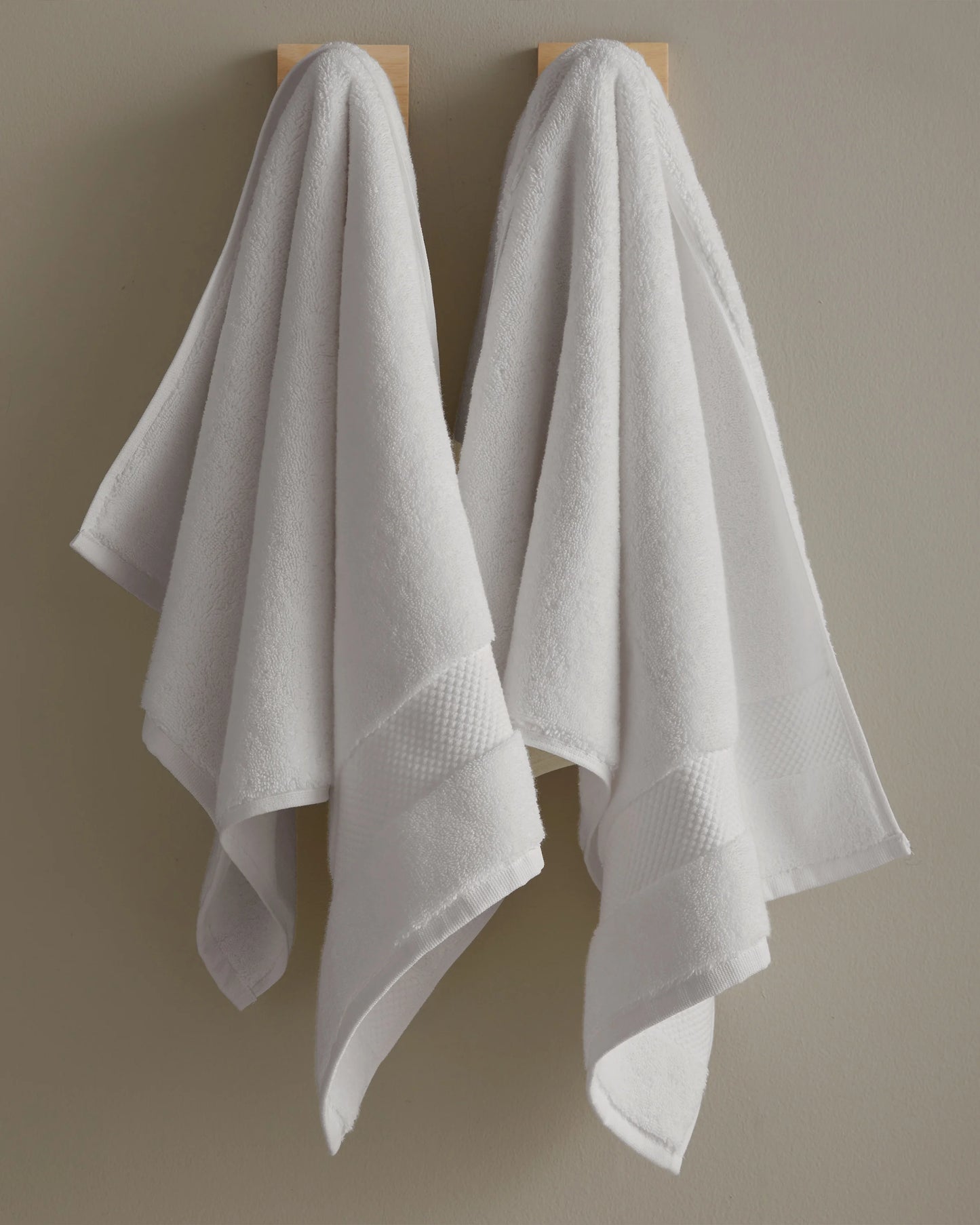 Turkish Ultra Plush Hand Towel (Set of 2) - One Size / White