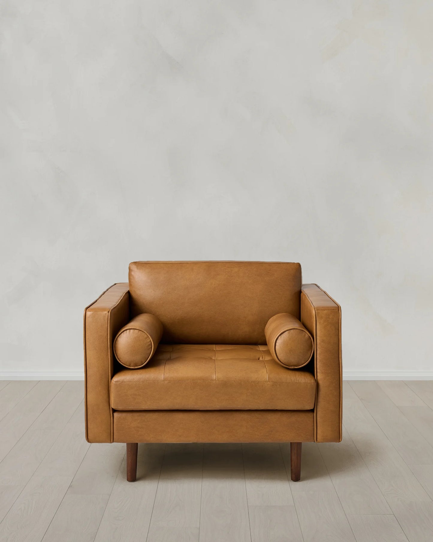 Italian Leather Midcentury Accent Chair - One Size / Chestnut