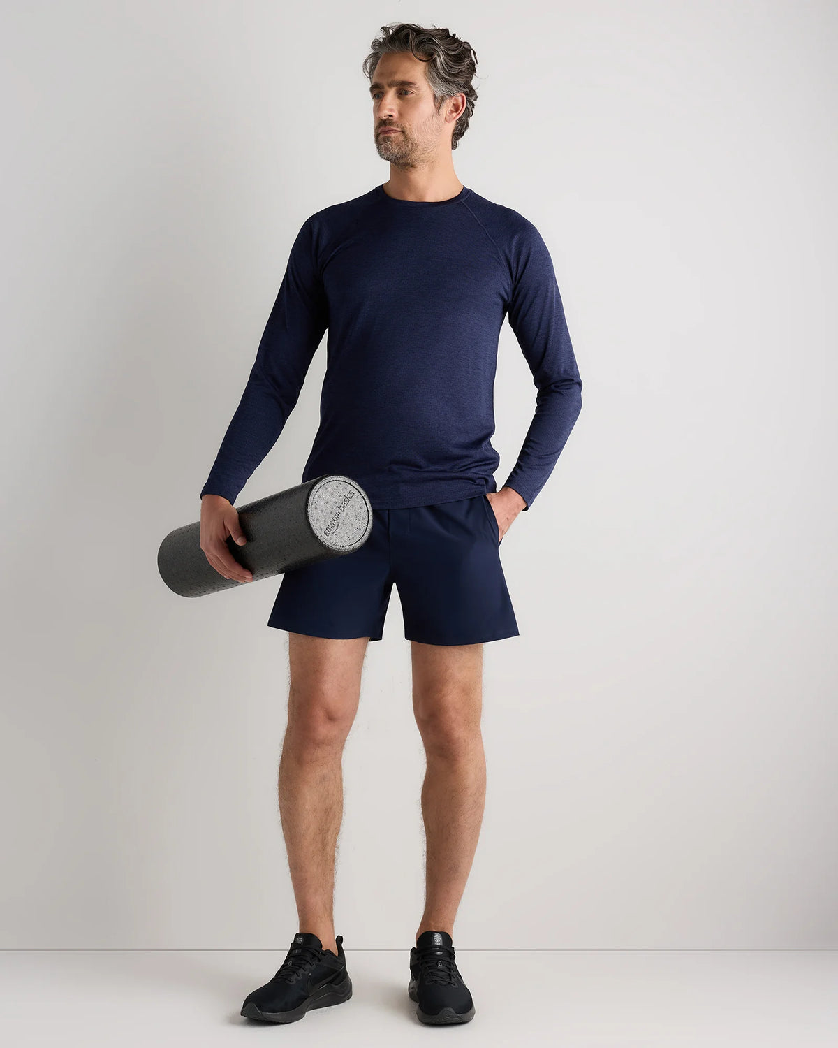 Mesh Performance Training Long Sleeve Tee - S / Heather Navy