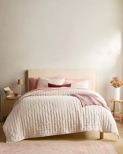 European Linen Patterned Quilt - Twin / Willowleaf Gingham