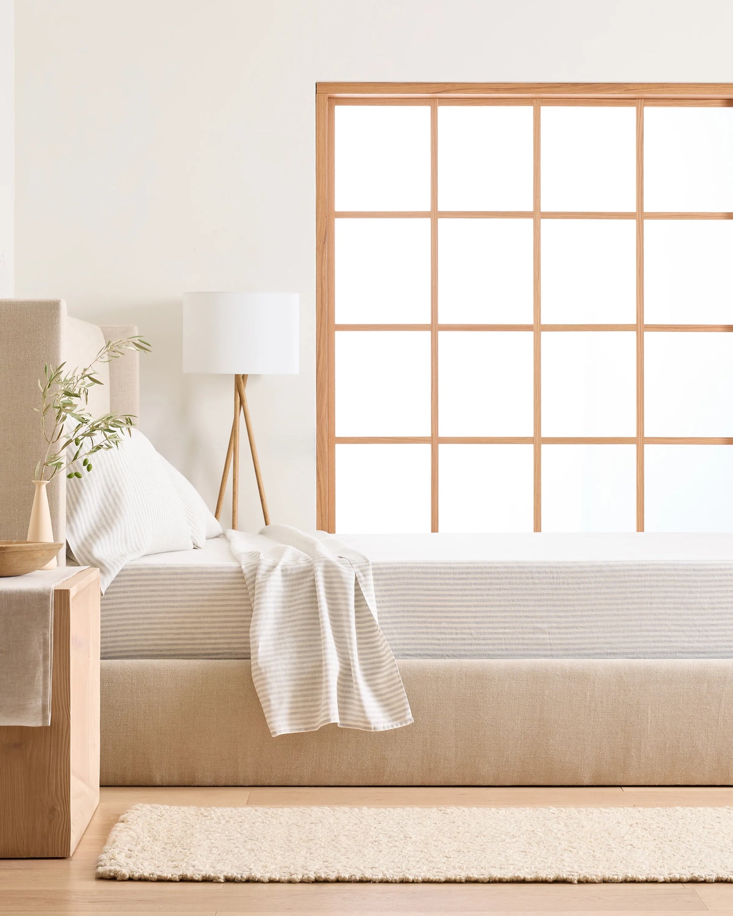 European Linen Pillowcase Set - Standard / White