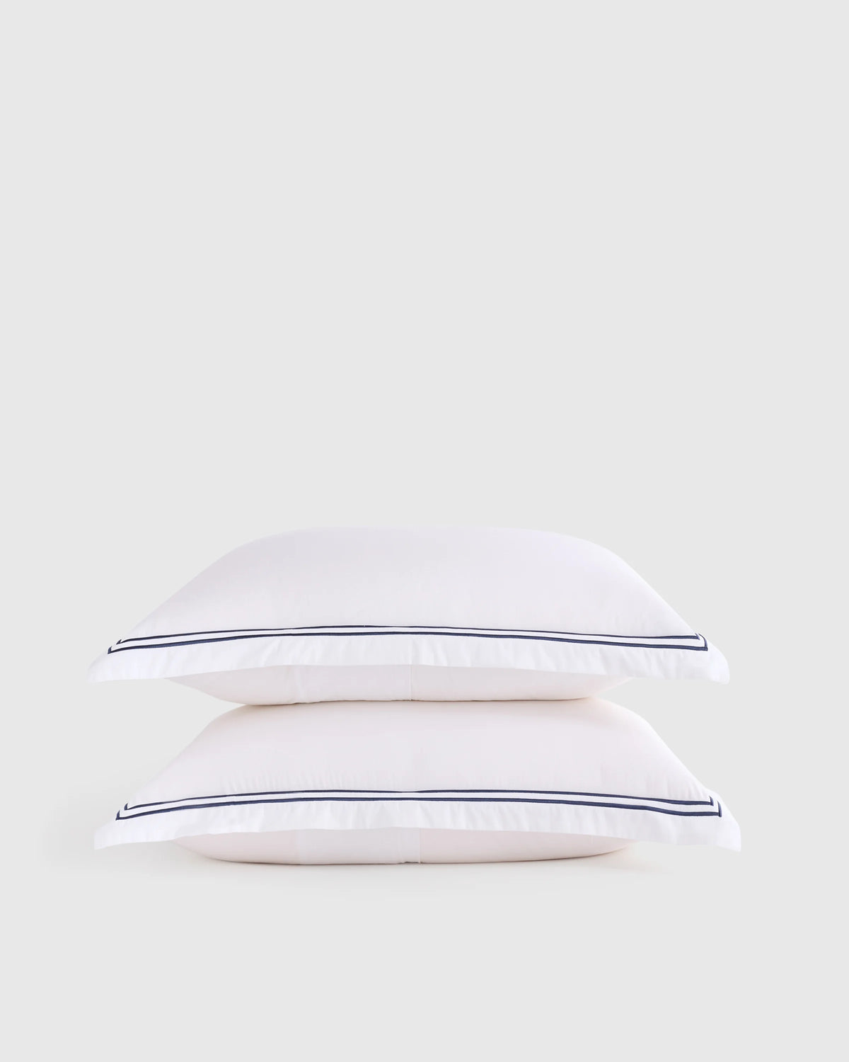 Organic Crisp Percale Embellished Sham Set - Standard / White/Navy