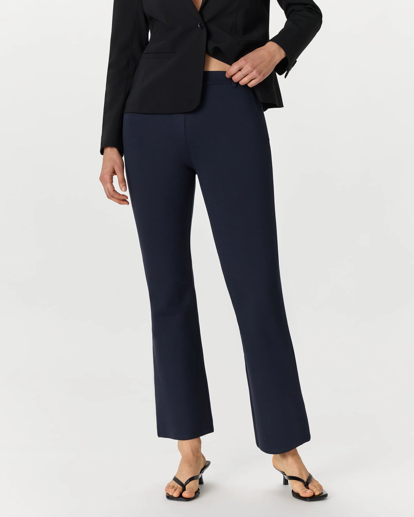 Ultra-Stretch Ponte Bootcut Pants - XS / Black