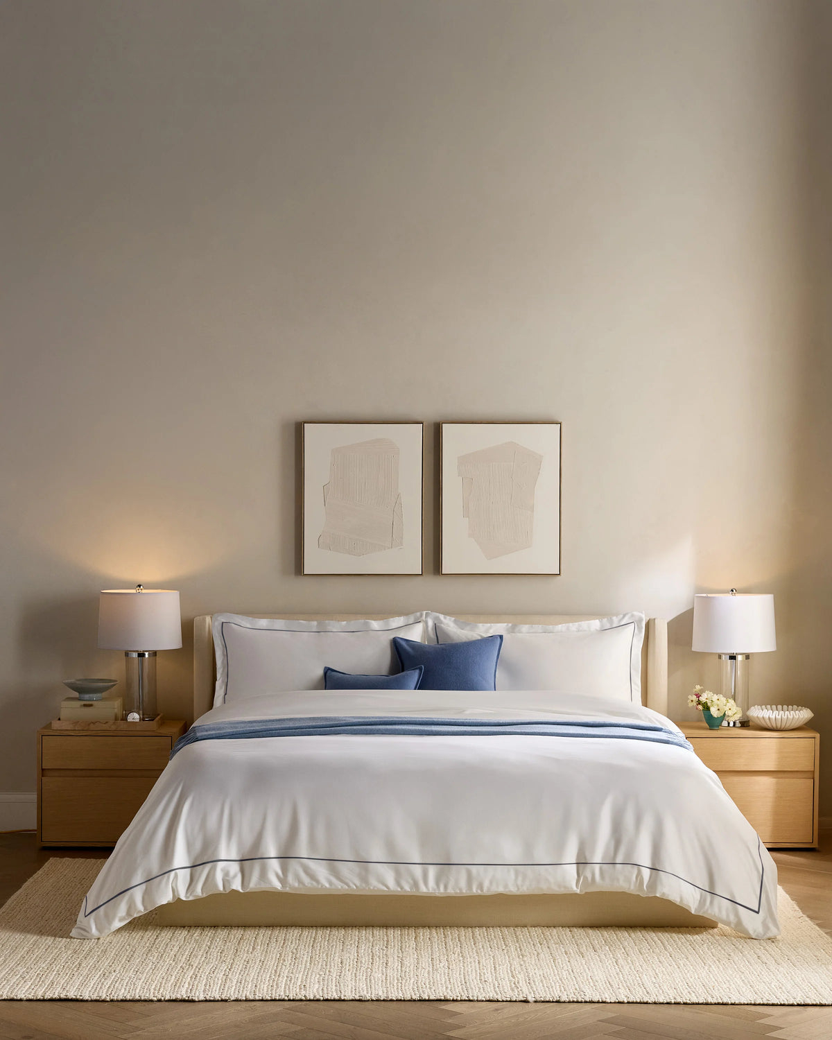 Signature Giza Cotton Sateen Embroidered Duvet Cover Set - Twin / White/Dried Sage