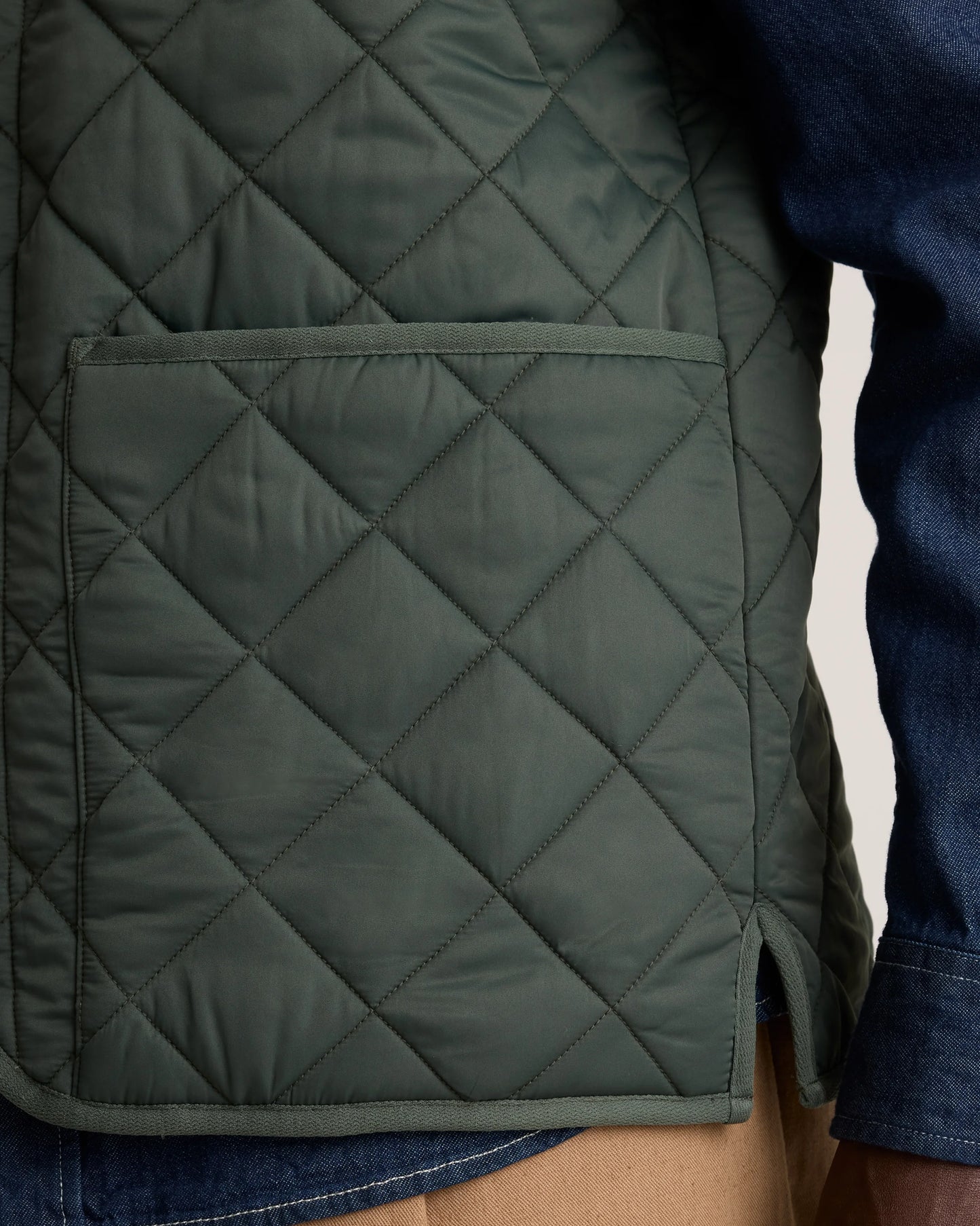 Featherless Quilted Fleece-Lined Liner Vest - S / Black
