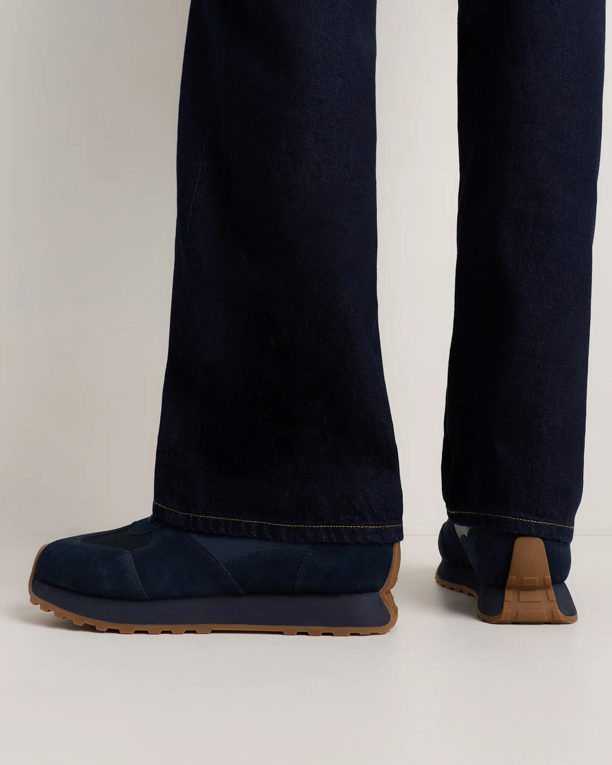 Italian Leather and Suede Retro Runner - 7 / Dark Navy