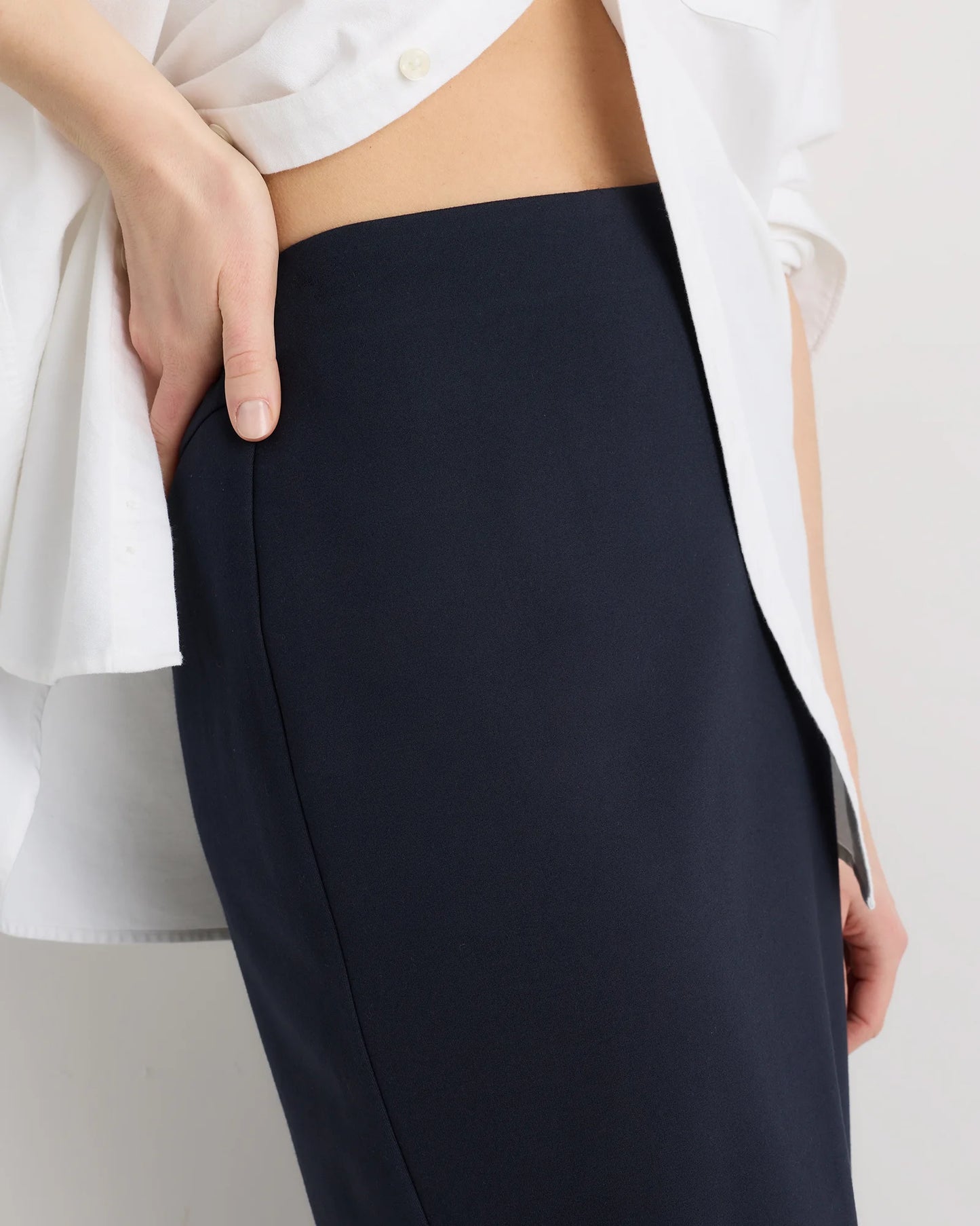 Ultra-Stretch Ponte Maxi Pencil Skirt - XS / Navy