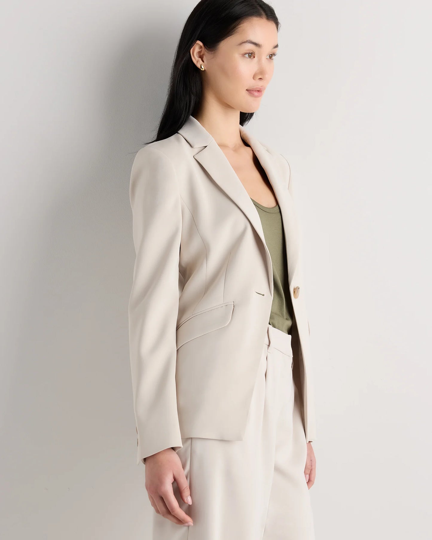 Stretch Crepe Cinched Waist Blazer - XS / Sand
