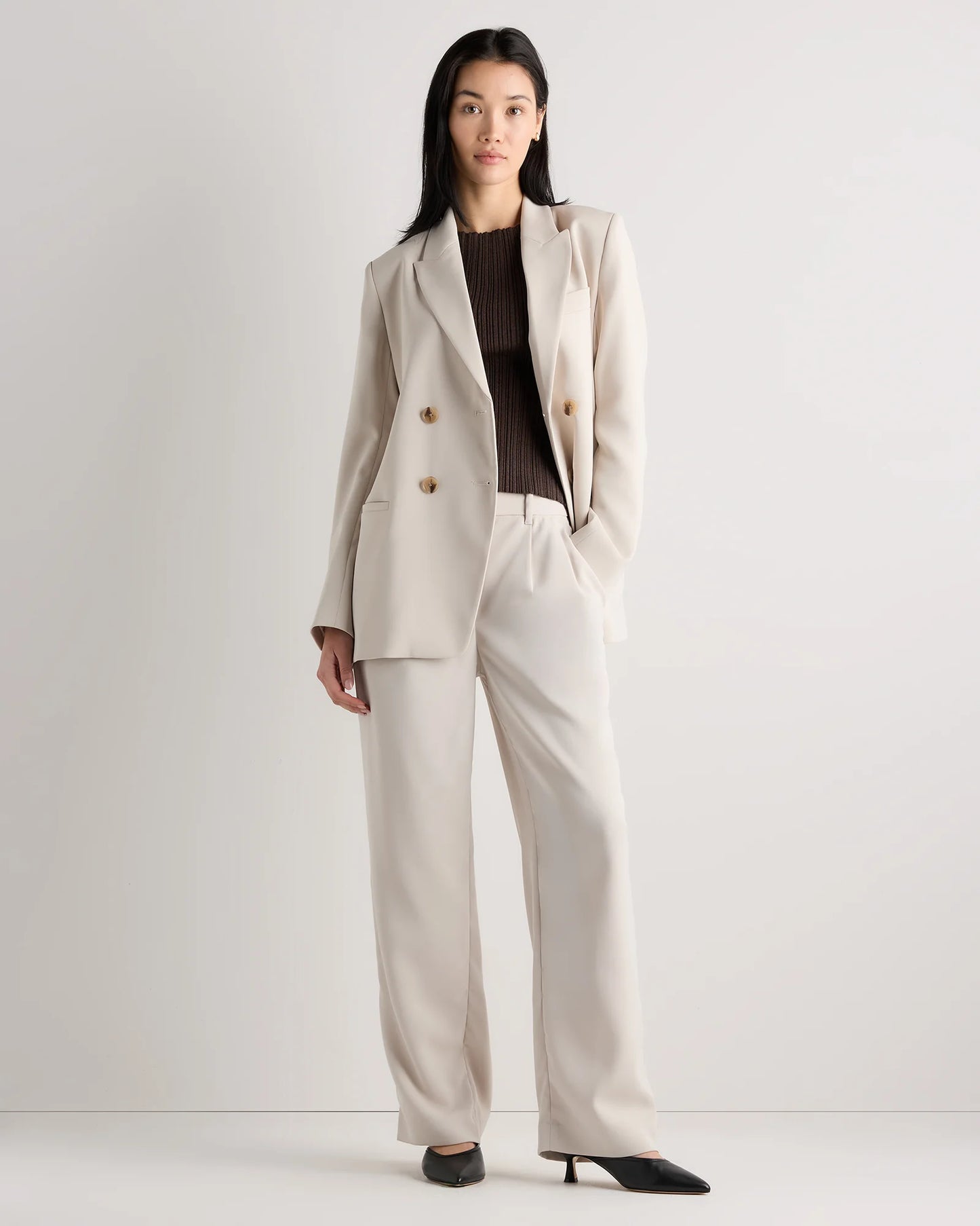 Stretch Crepe Relaxed Double-Breasted Blazer - XS / Sand