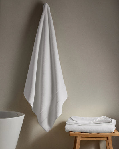 Plush Organic Turkish Cotton Bath Sheet Bundle (4 pieces) - One Size / White