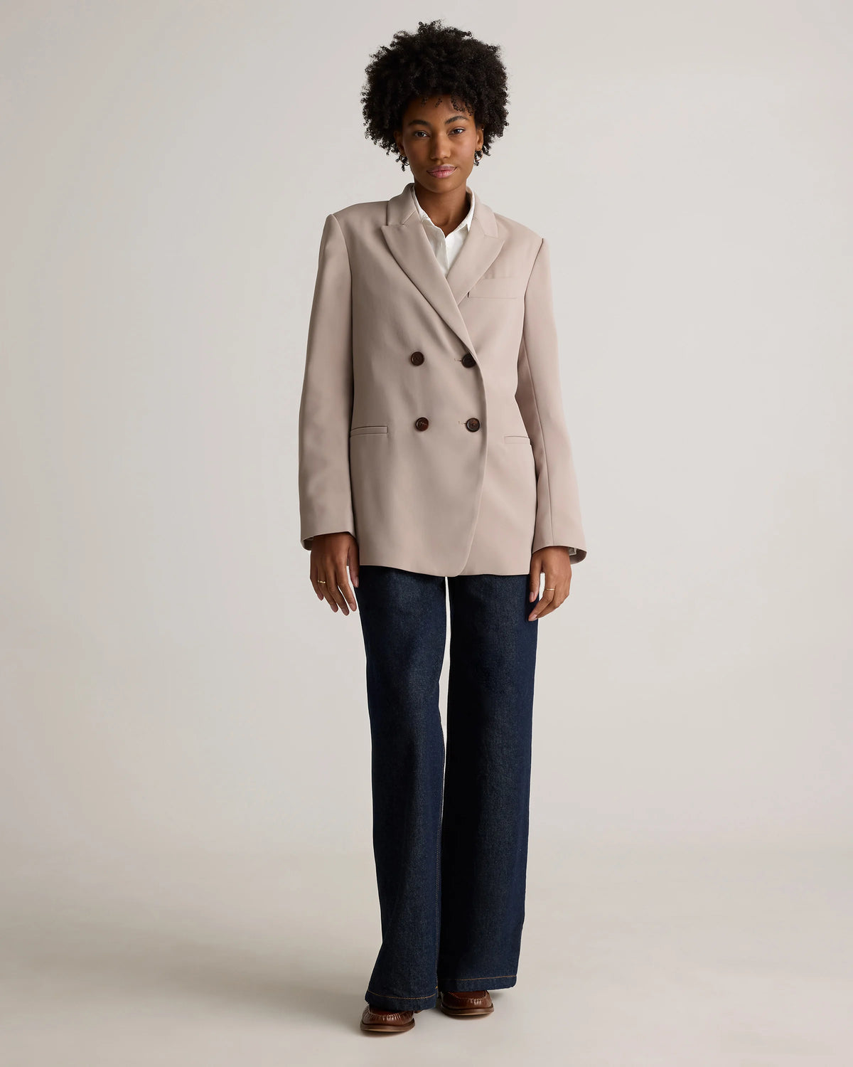 Stretch Crepe Relaxed Double-Breasted Blazer - XS / Sand