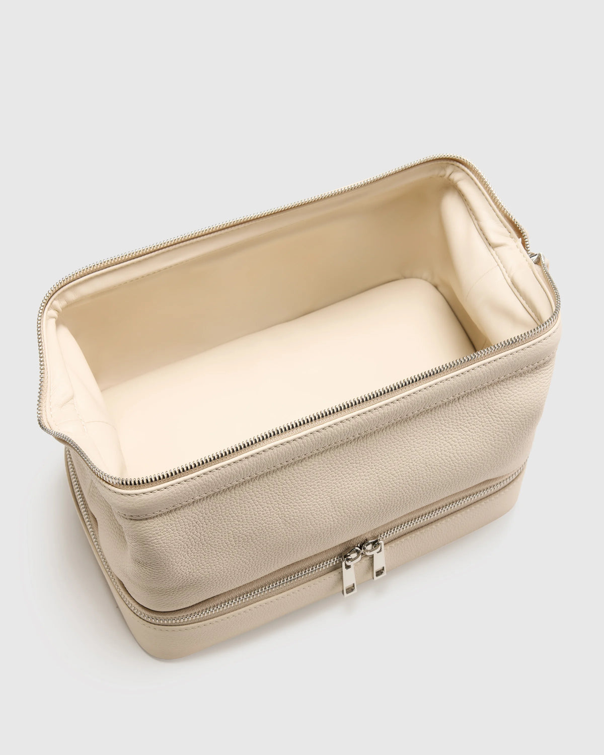 Italian Leather Dual Compartment Toiletry Bag - One Size / Ruby Red