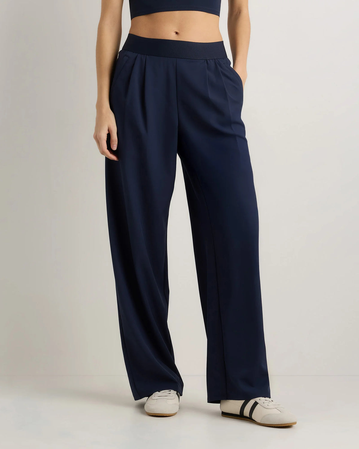 Performance Tech Wide Leg Pants - XS / Black