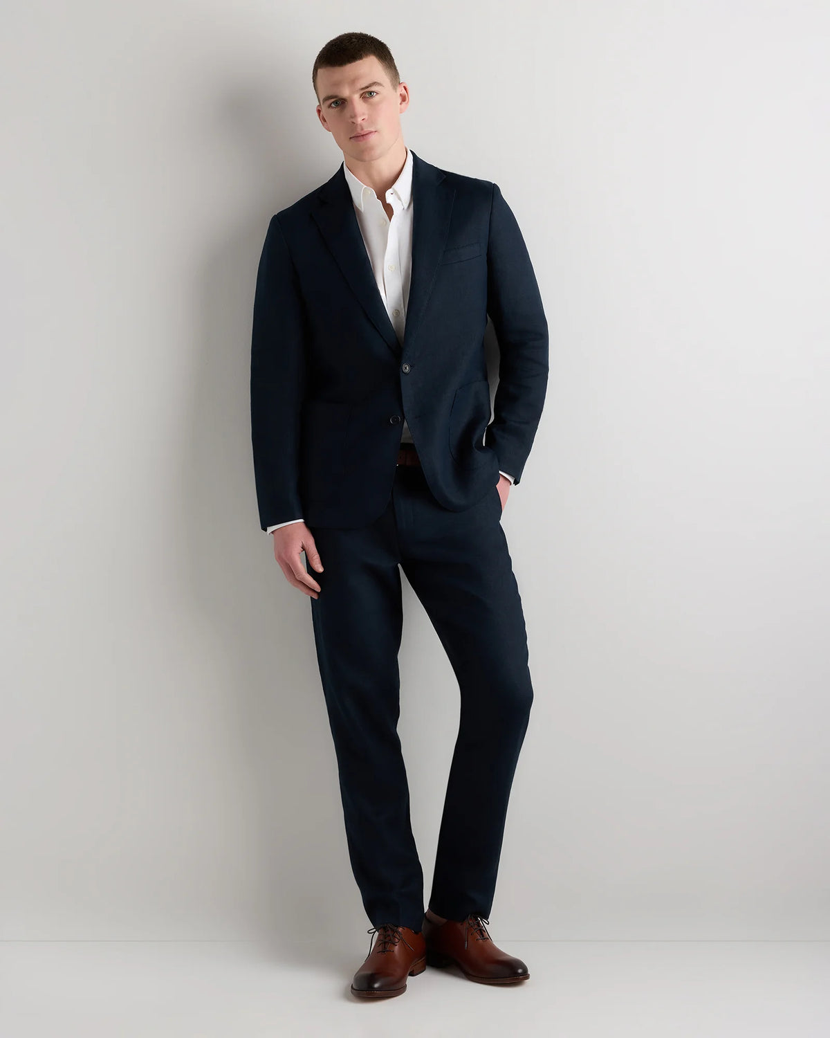 100% European Linen Tailored Blazer - 38R / Deep Navy