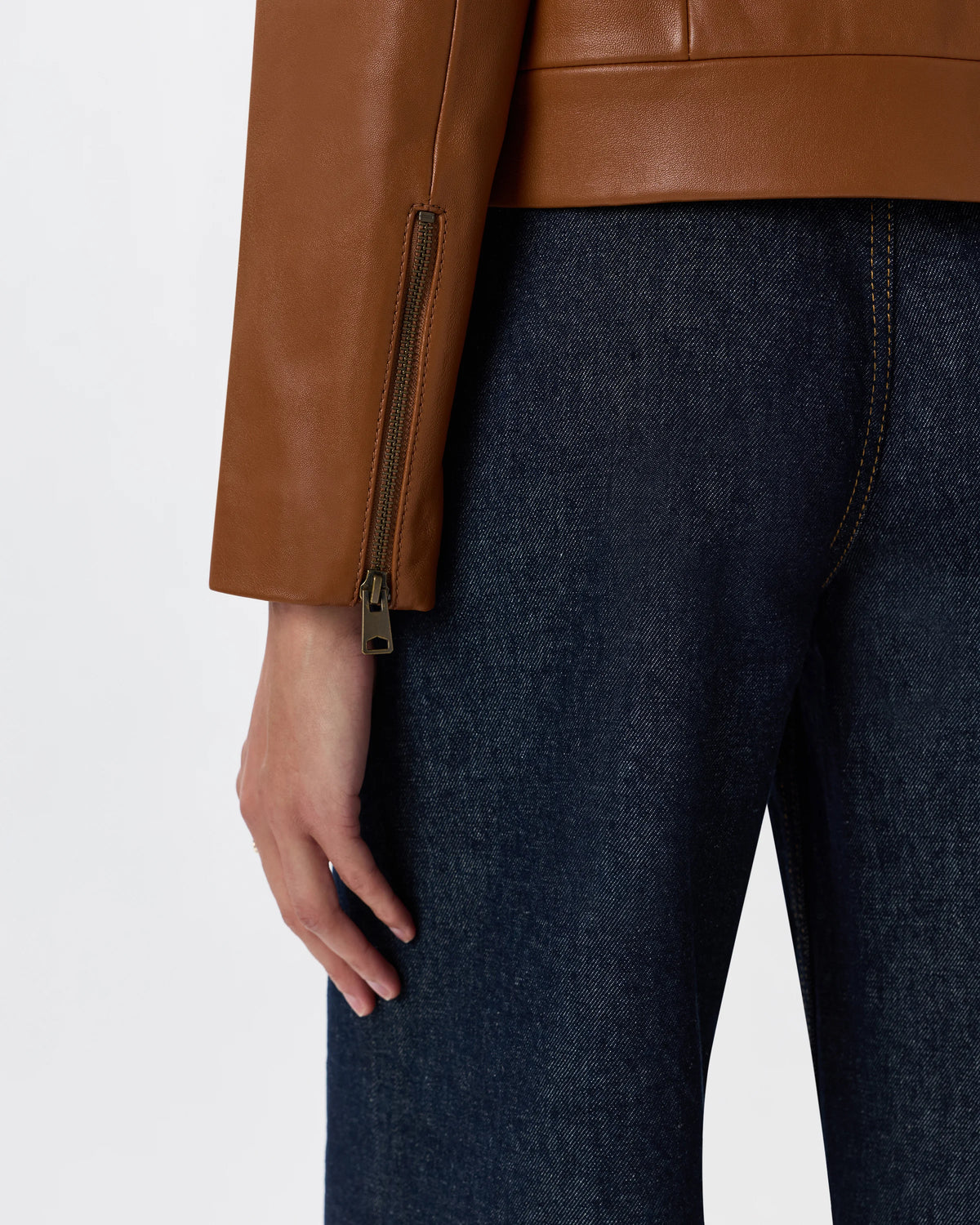 100% Leather Cropped Zip-Front Jacket - XS / True Black