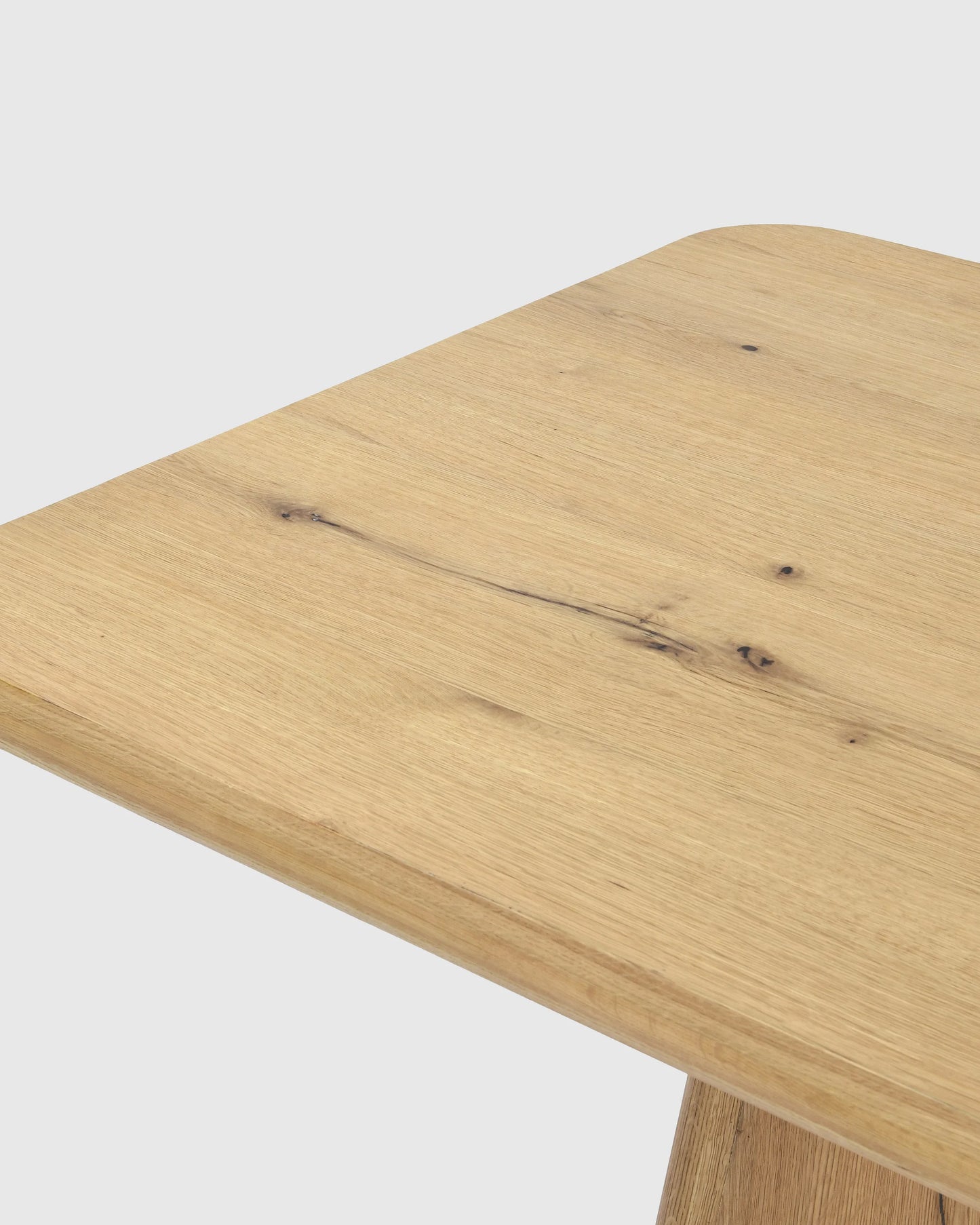Rustic Oak Plinth Dining Table - 71" / Natural