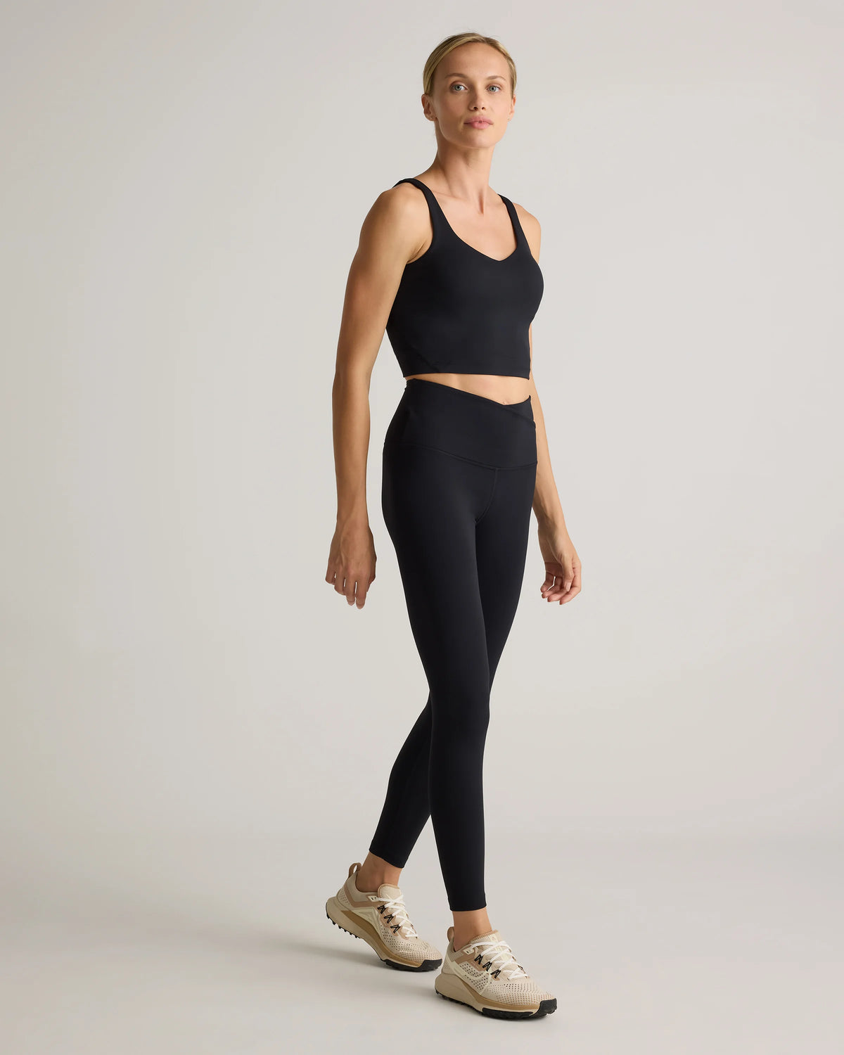 Ultra-Form High-Rise Crossover Legging - XS / Dark Coal