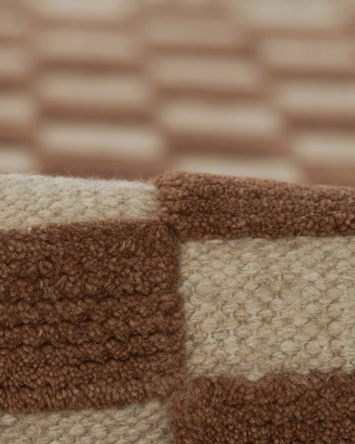 Romy Handwoven Wool Rug - 5' x 8' / Beige