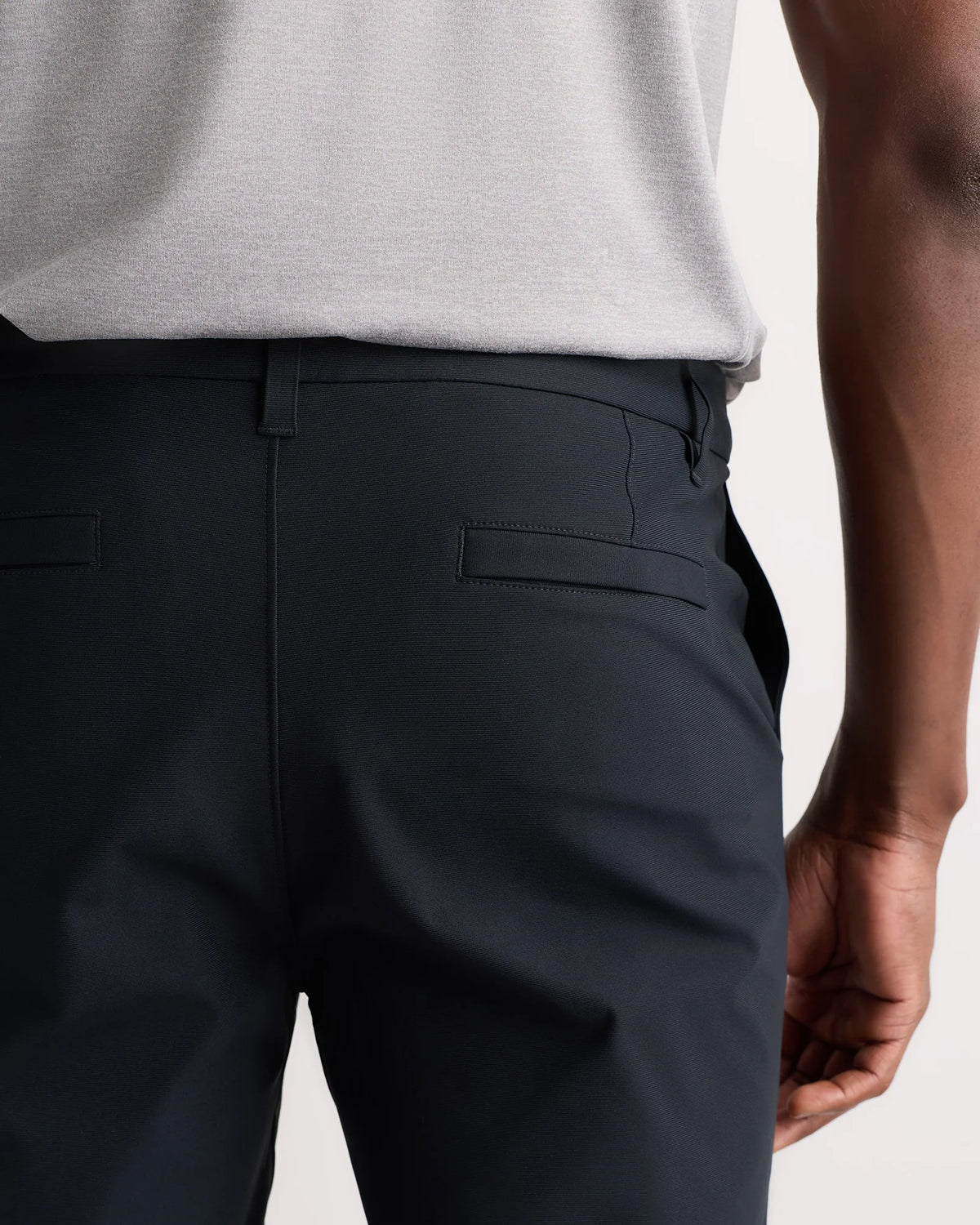 Men's Ultimate Commuter Shorts - 7" - 30 / True Black