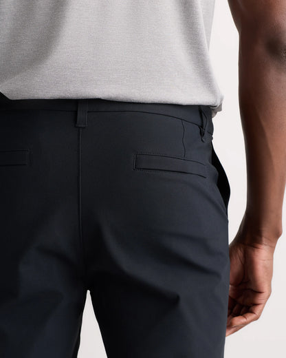 Men's Ultimate Commuter Shorts - 7" - 30 / True Black