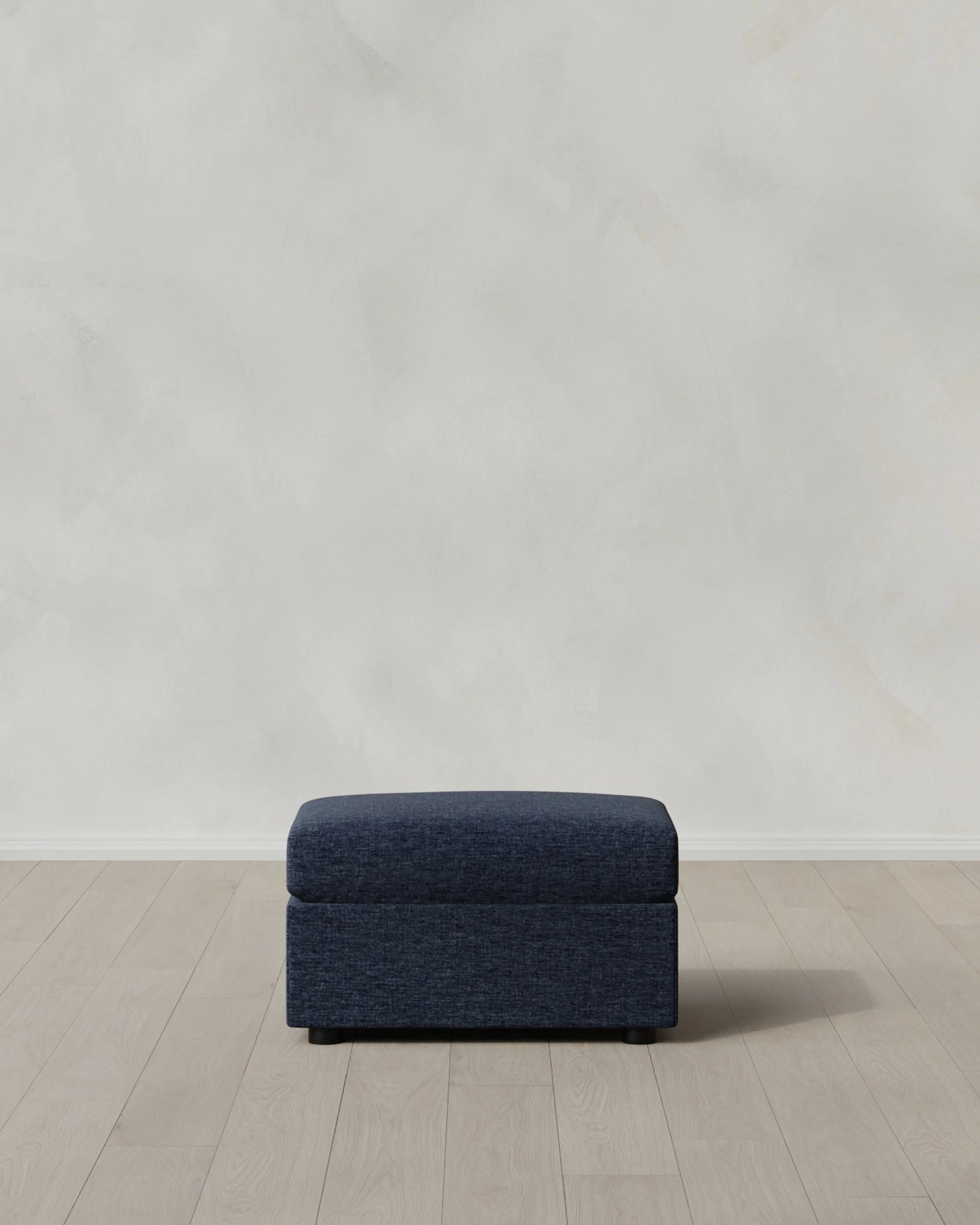 Brennan Ottoman in Performance Chenille Linen Blend - One Size / Snow