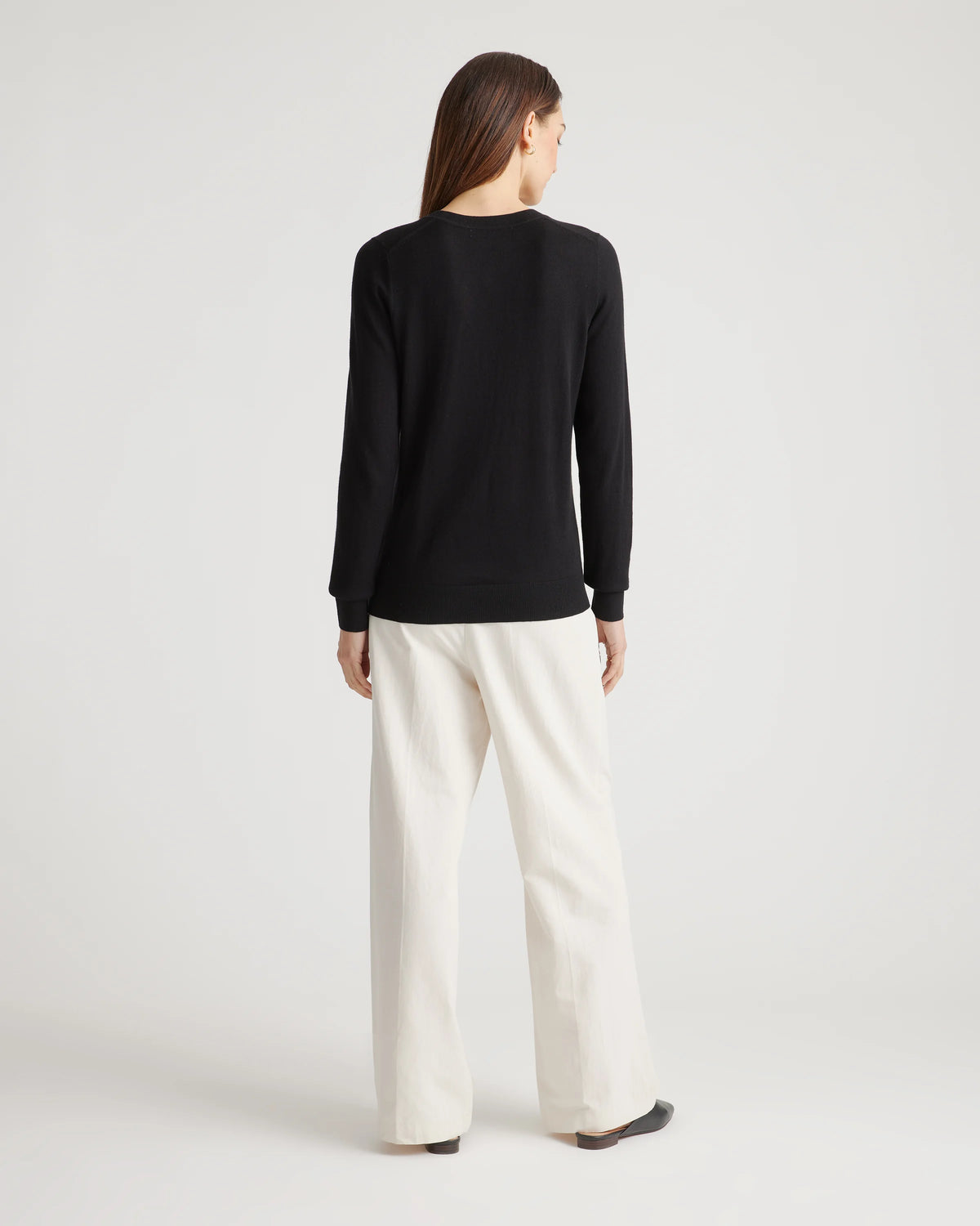 Lightweight Cotton Cashmere V-Neck Sweater - XS / Sugar Stone